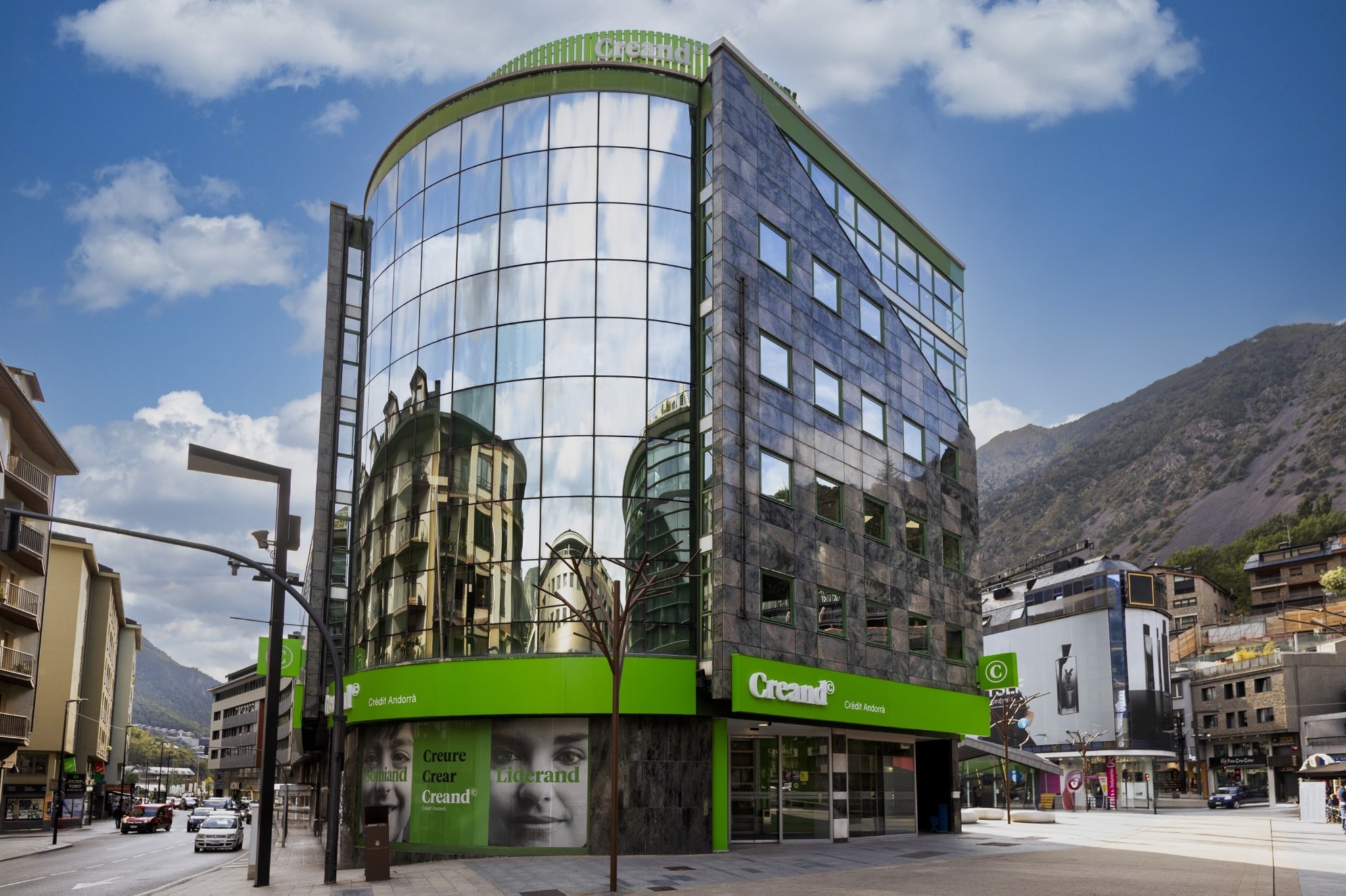 Edificio de Creand en Andorra