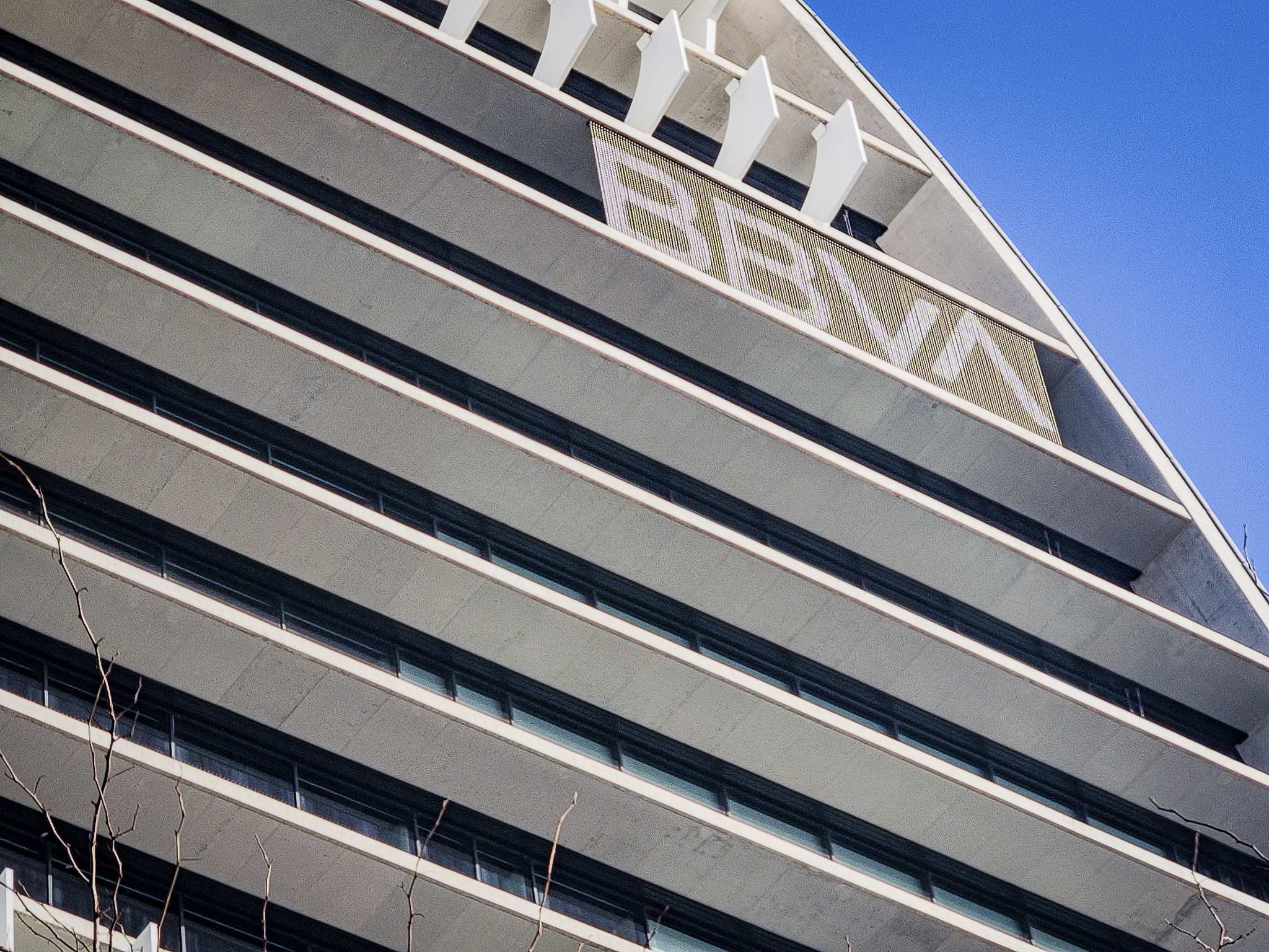BBVA mejora su previsión para la economía vasca este año