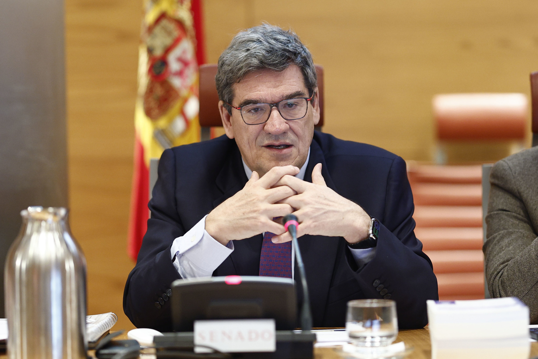 Escrivá plantea becas para los opositores y recortar a un año el plazo para ser funcionario
