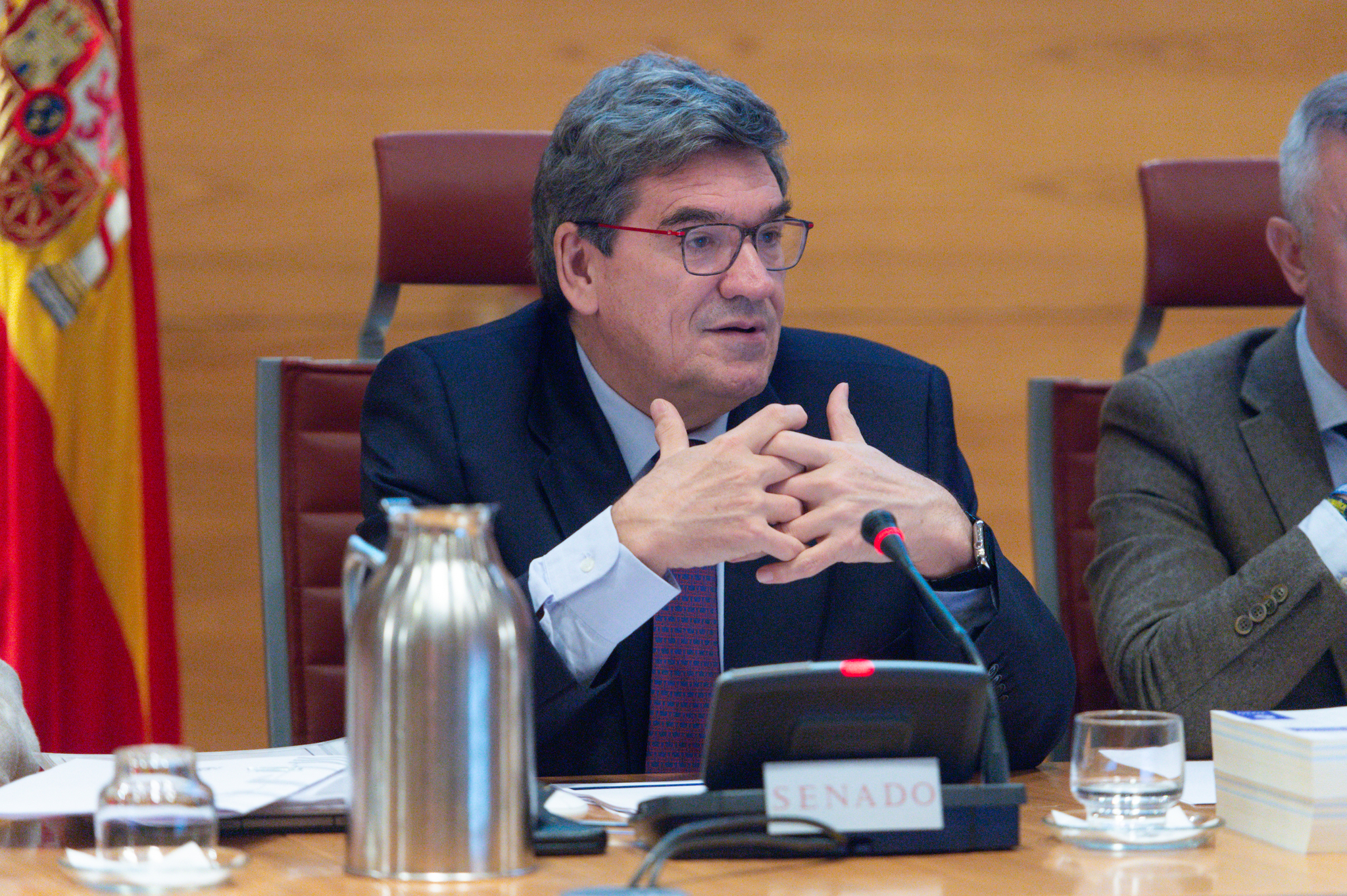 La subida del sueldo de los funcionarios no será efectiva hasta mayo