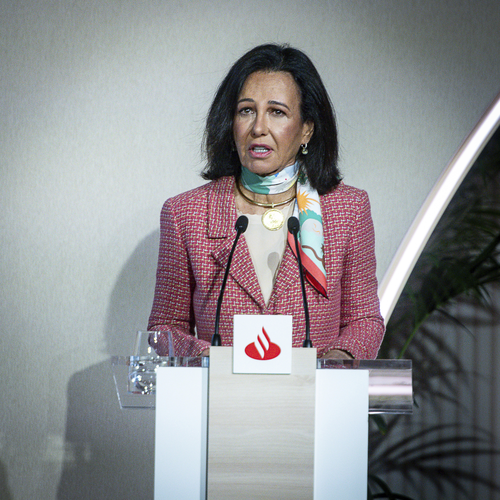 Ana Bot�n, presidenta de Santander.