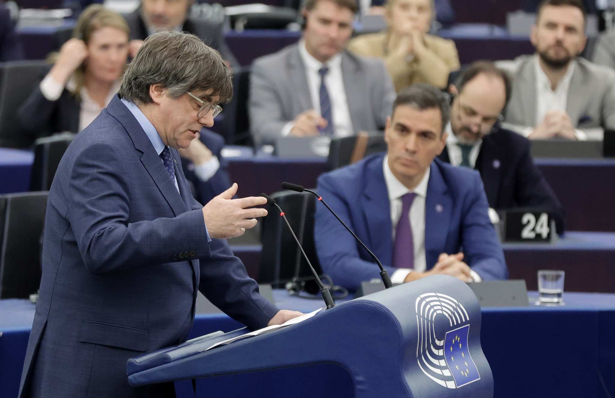 Junts redobla su apuesta por sancionar a las empresas que no regresen a Cataluña