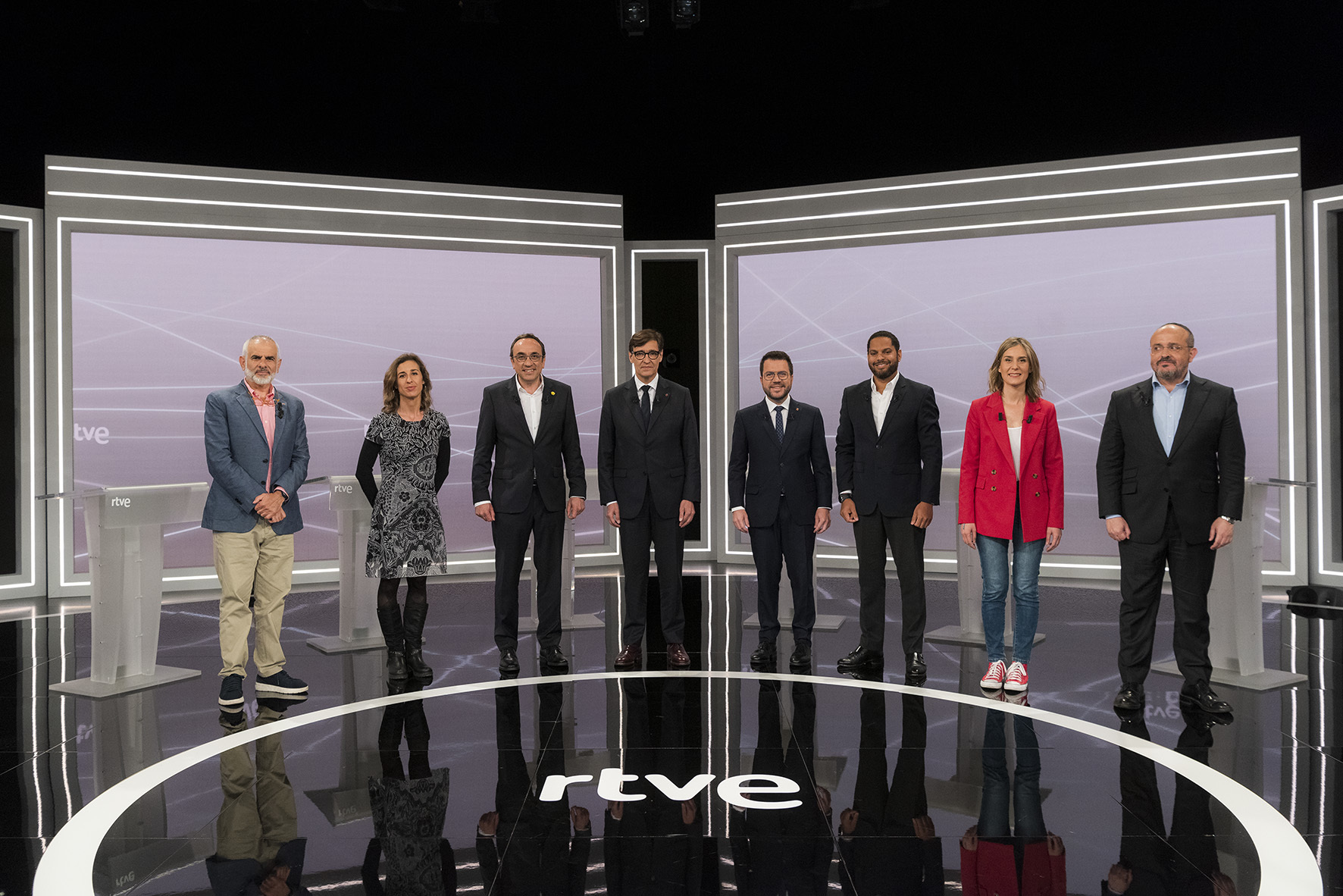 Así son los programas económicos de los partidos catalanes ante el 12-M