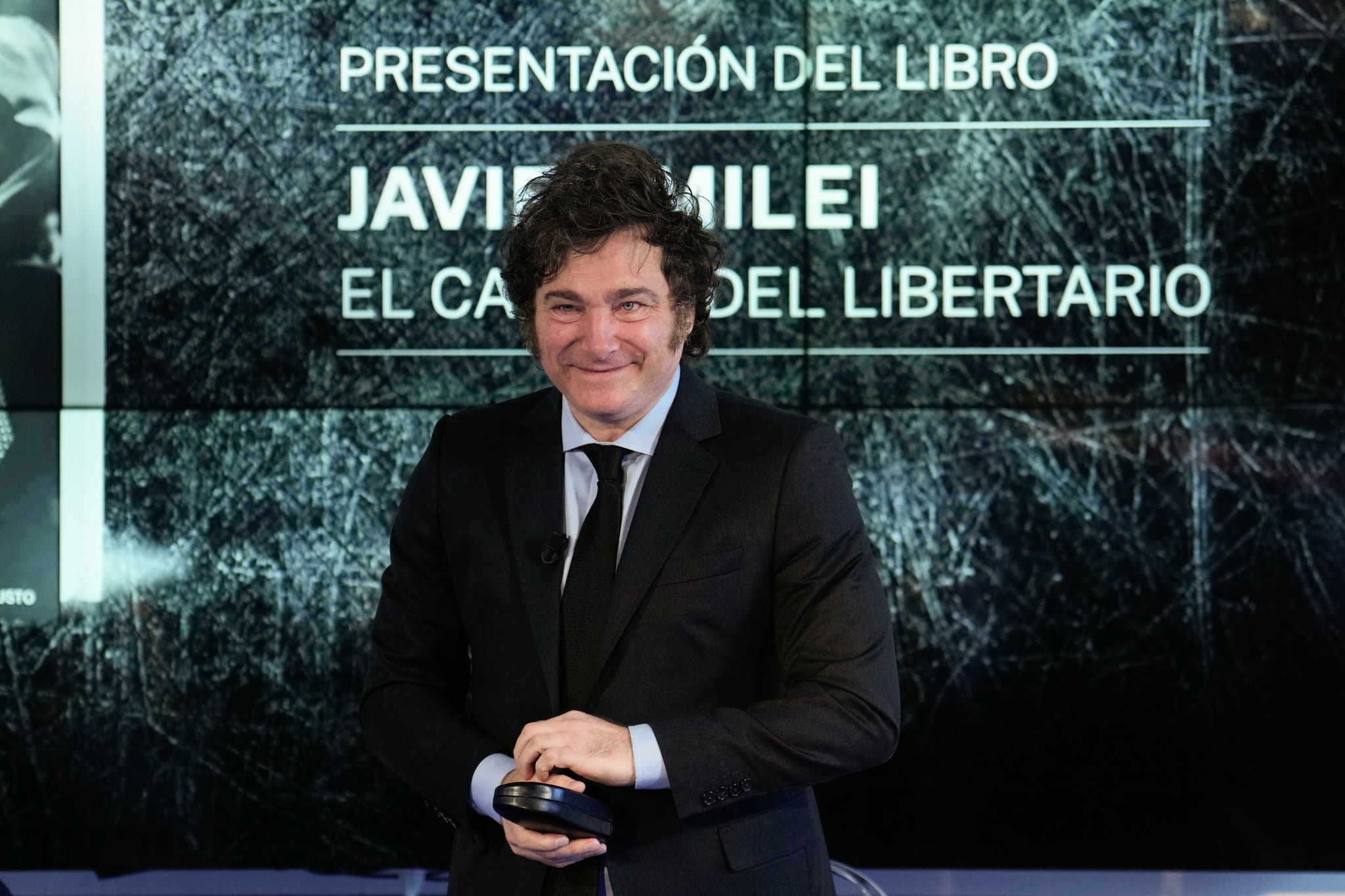 Milei se reúne mañana con Santander, Telefónica, BBVA, Indra y Mapfre