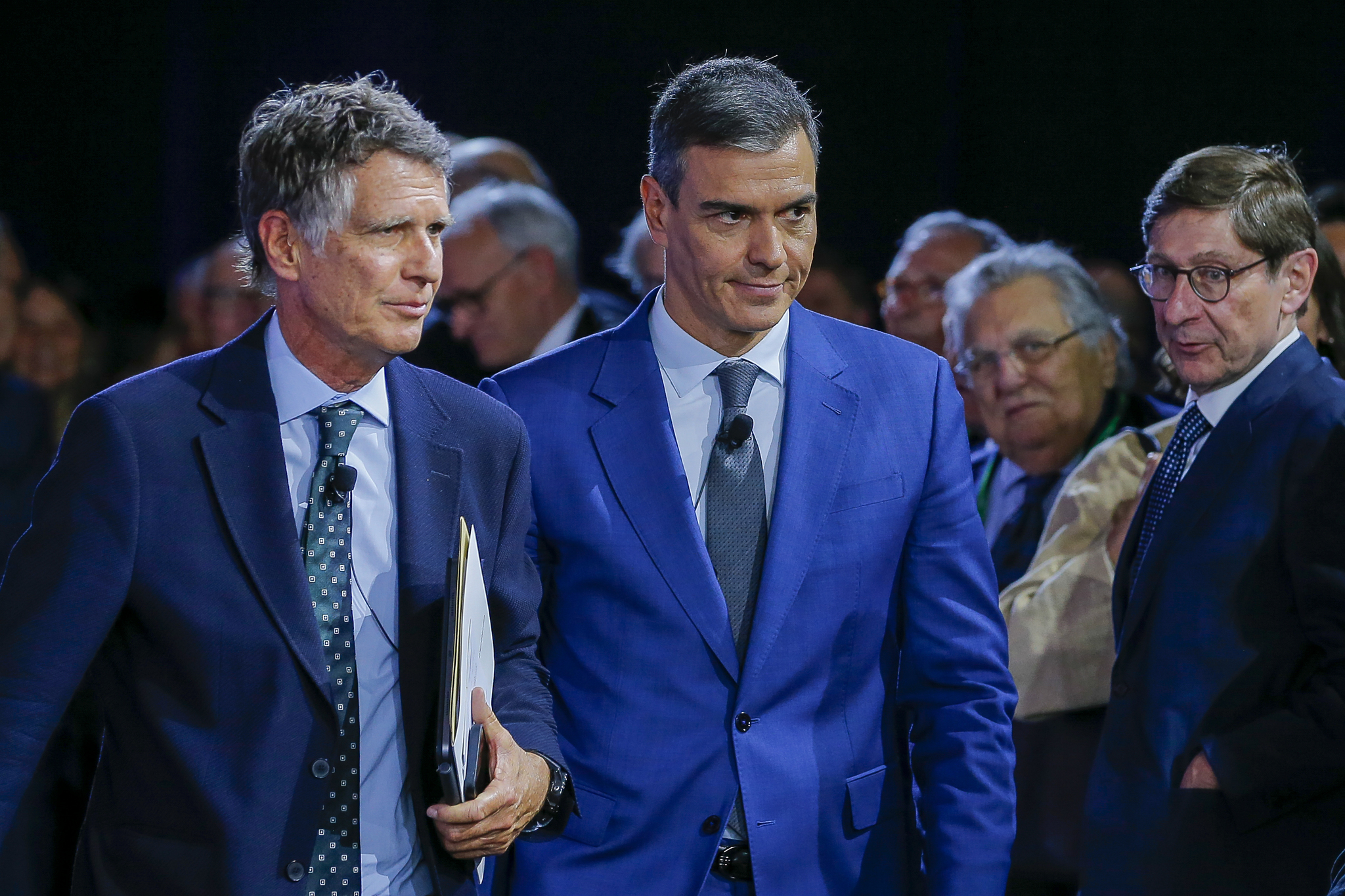 Los deberes que el Círculo de Economía pone a Sánchez: dialogar con el PP y financiación