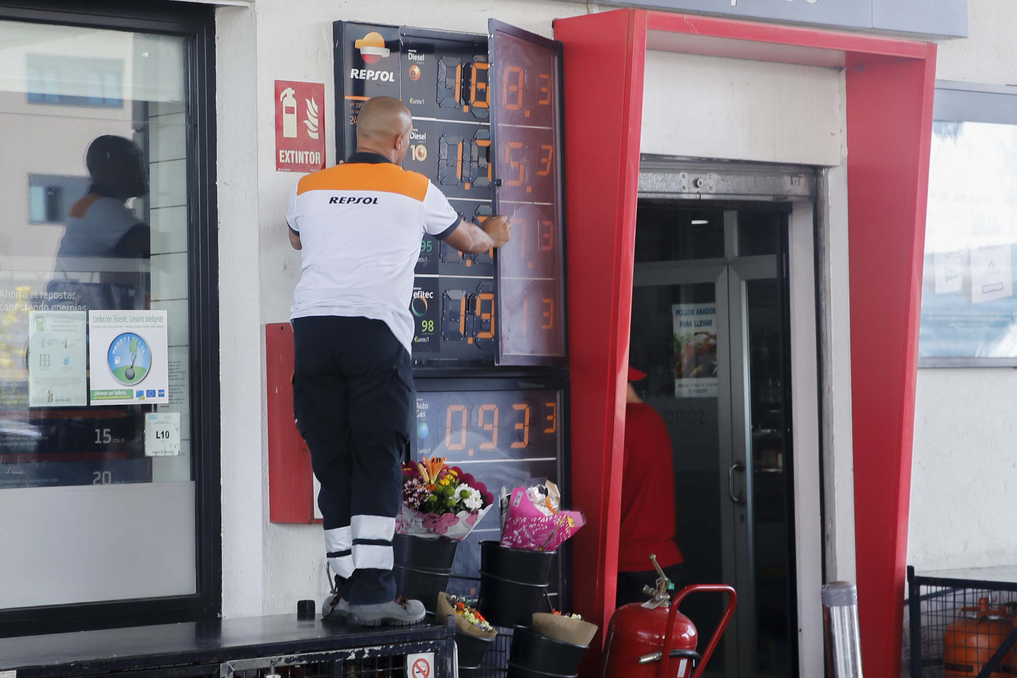La inflación se modera dos décimas en junio hasta el 3,4%