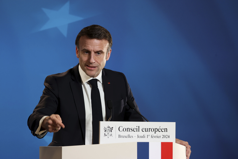 Emmanuel Macron: de hiperlíder a superviviente