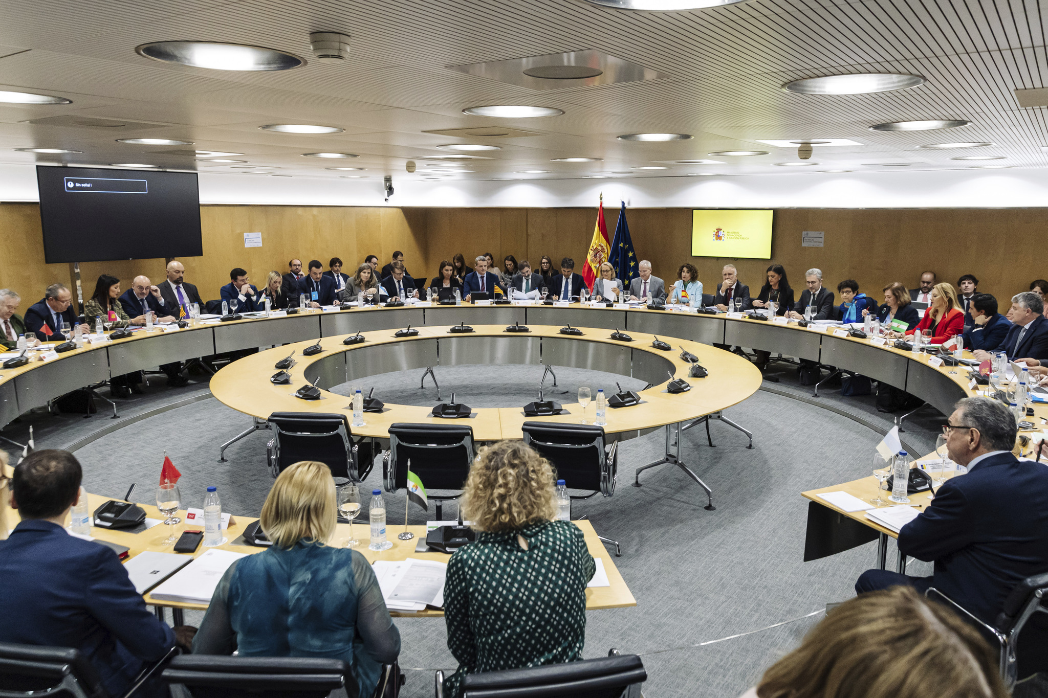 Tres agendas contrapuestas para  el Consejo de Política Fiscal de hoy