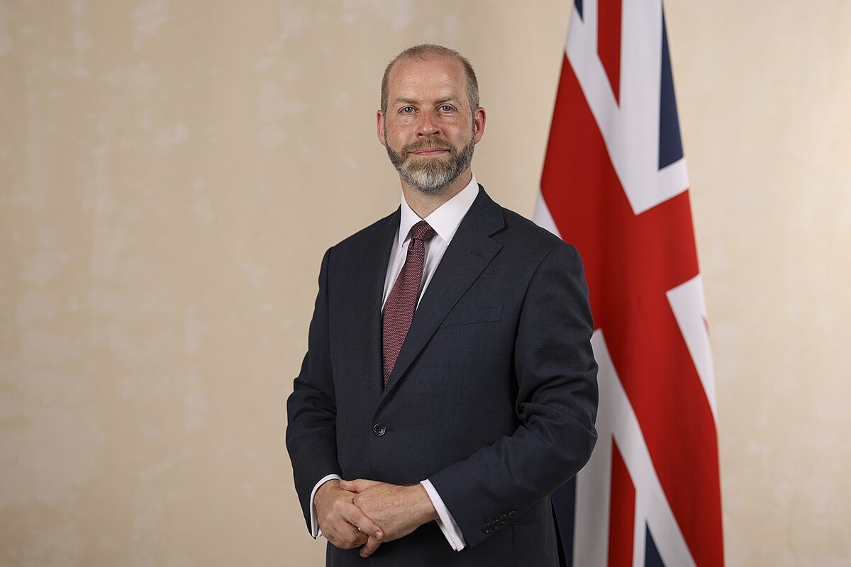 El ministro británico de Empresas, «harto» de perder inversiones frente a España y Francia
