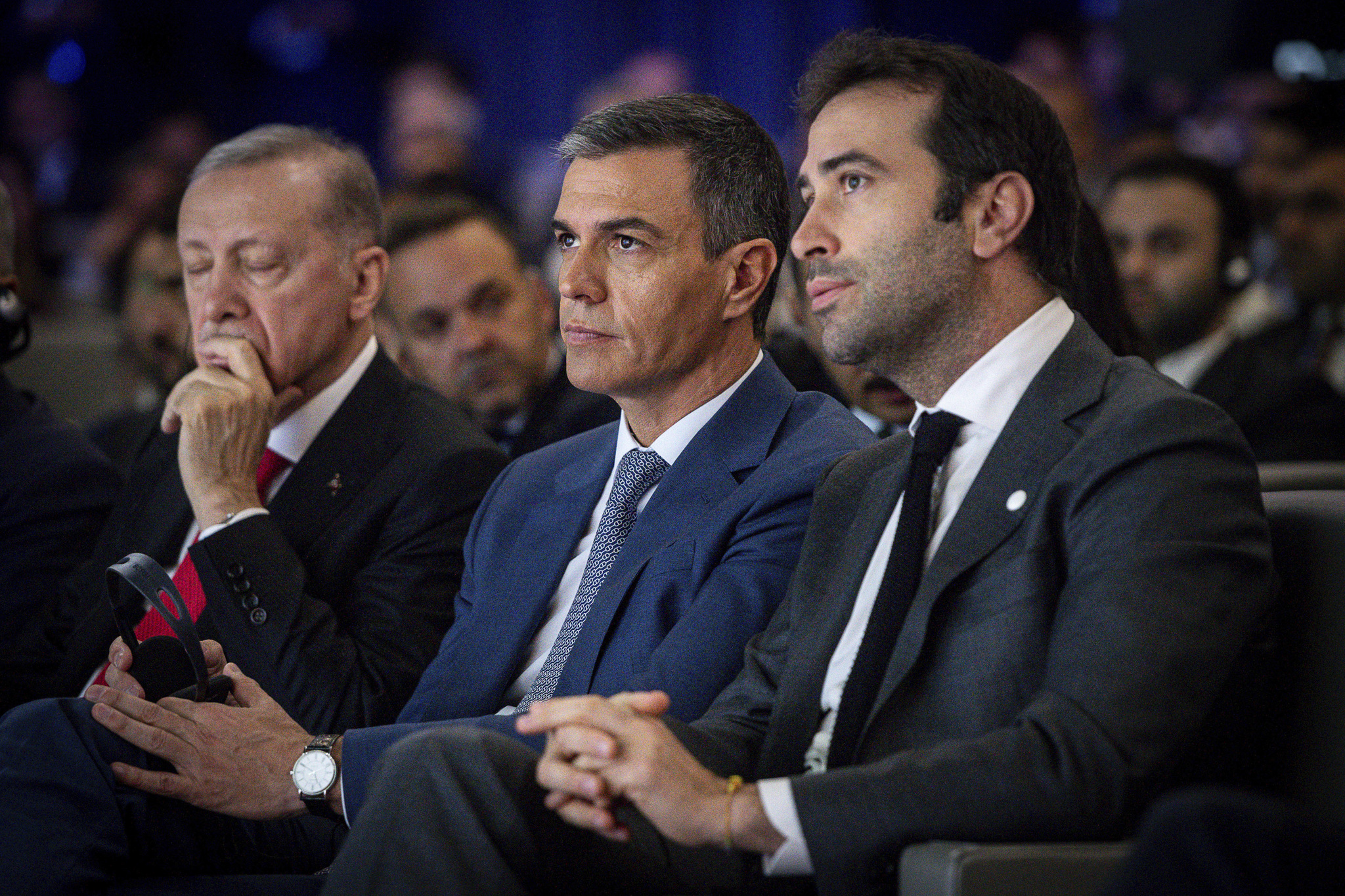 El Gobierno eleva al 2,7% su previsión de crecimiento para 2024