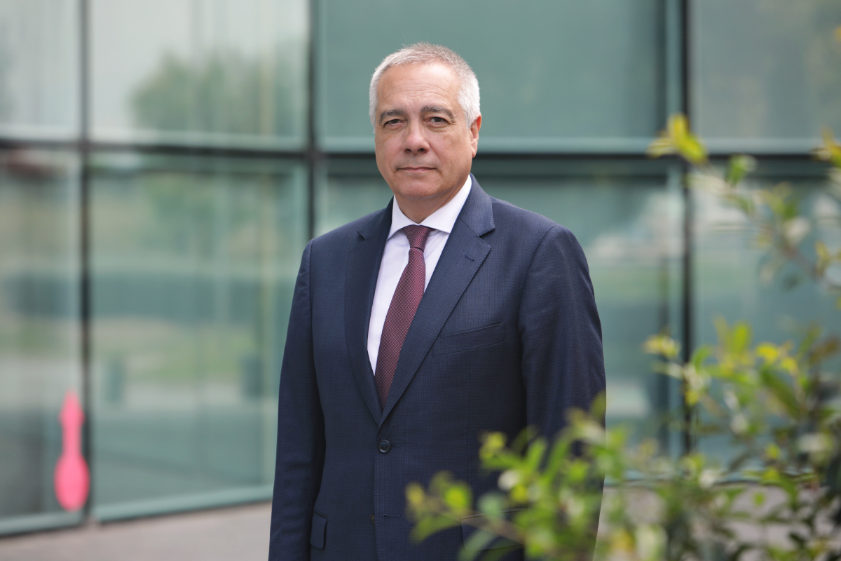 Pere Navarro: «Los desafíos que supone la implantación de la inteligencia artificial estarán muy presentes en los debates»