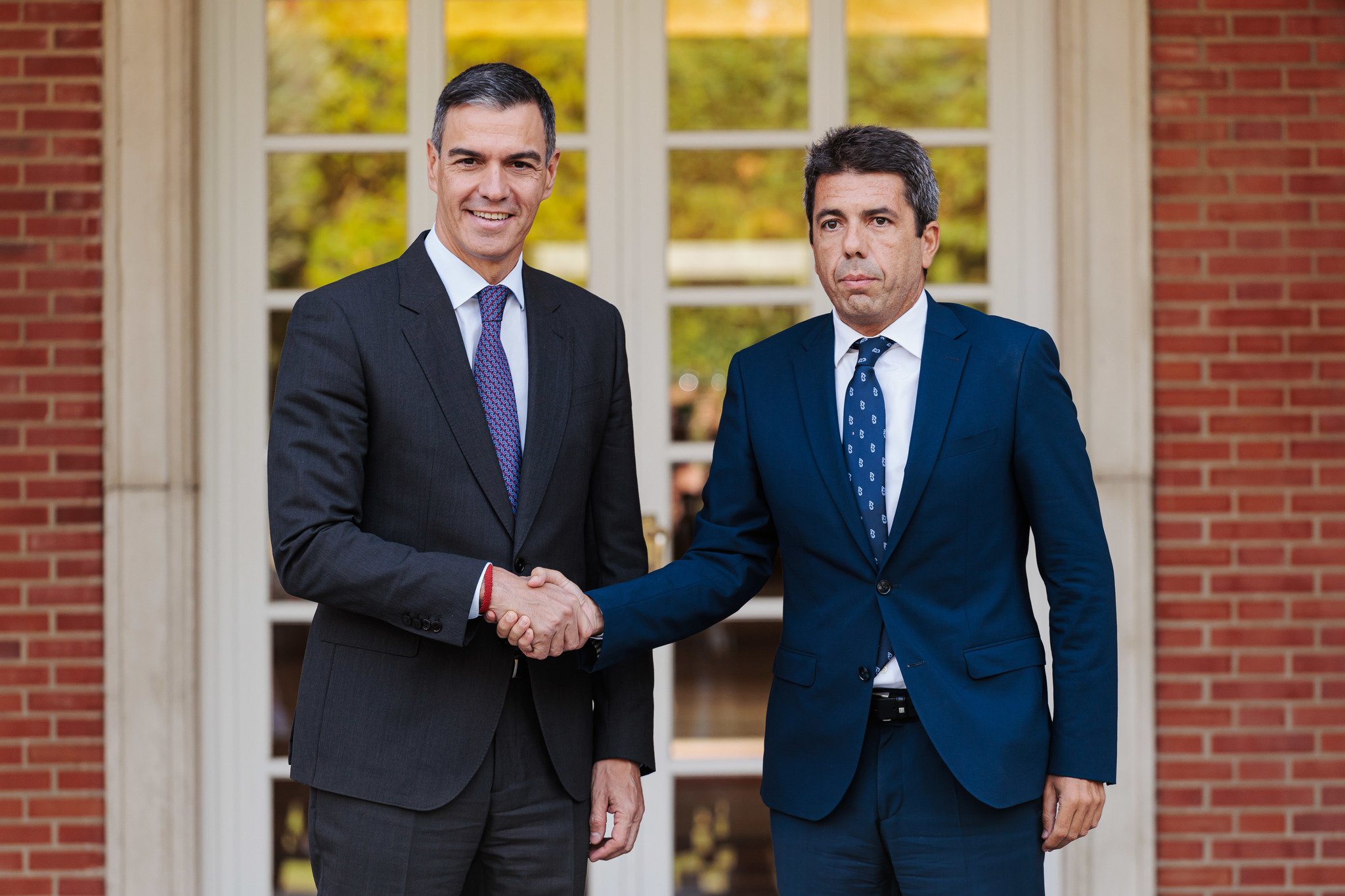Mazón pide a Sánchez hablar de financiación «en la mesa de todos, con luz y taquígrafos»