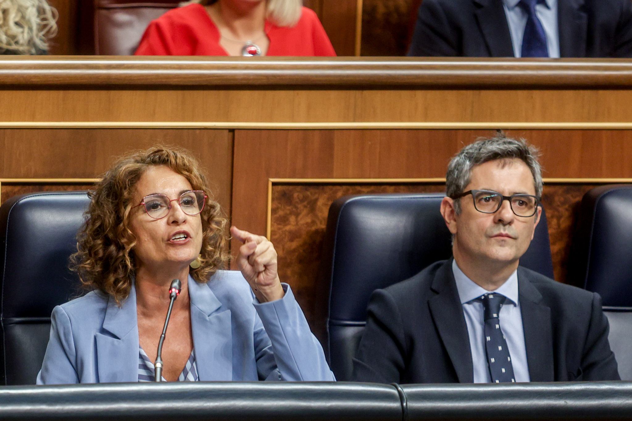 El Gobierno abre la puerta a un alza de impuestos de 60.000 millones
