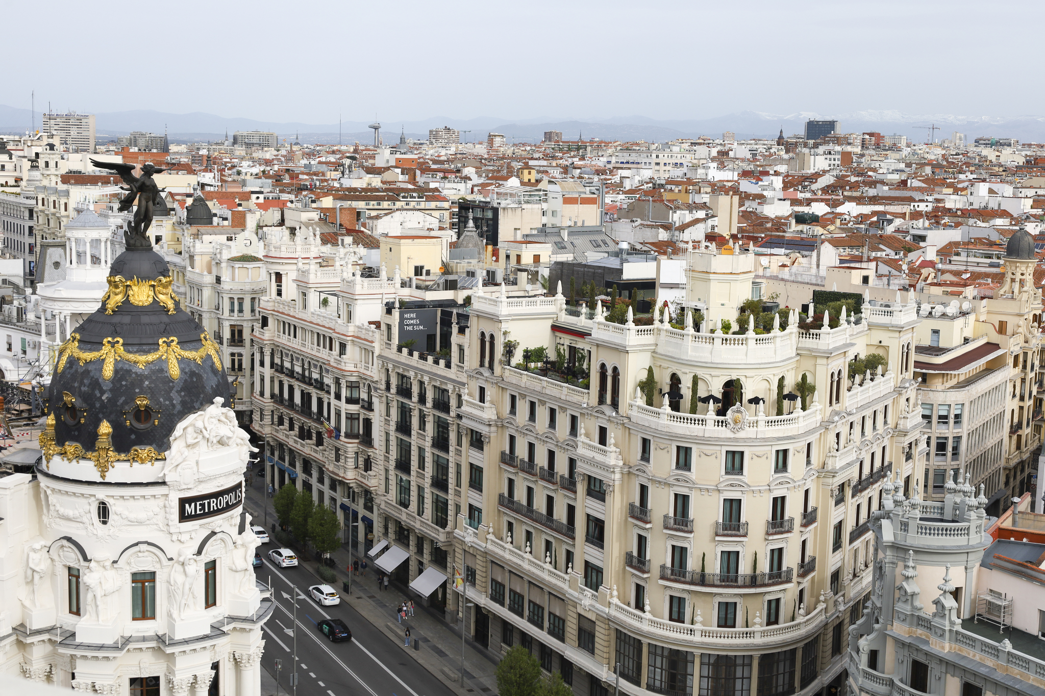 El coste del impuesto a fortunas en Madrid: 1.500 millones en inversión y 65.000 empleos