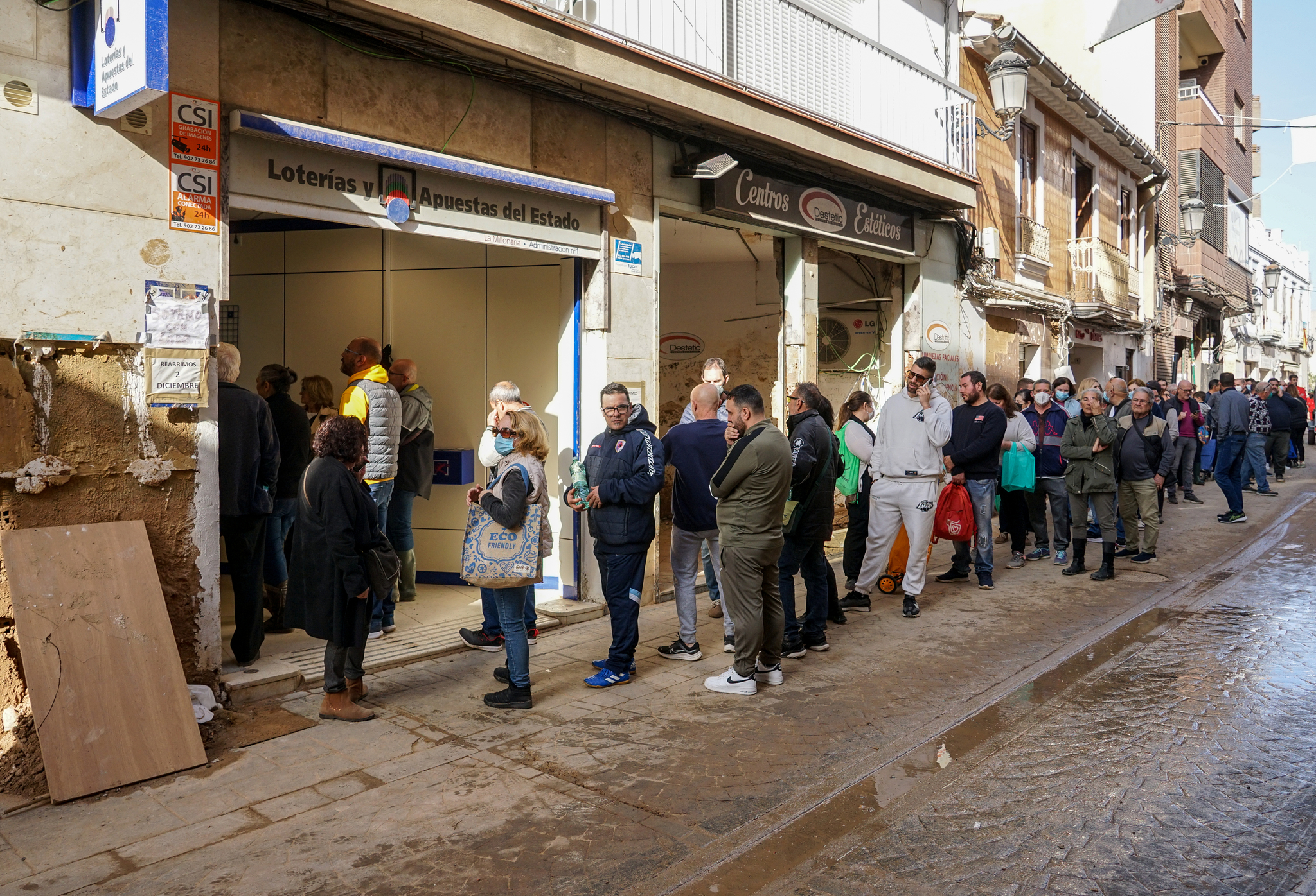 El paro baja en 2024 en la Comunidad Valenciana, pese al aumento de diciembre