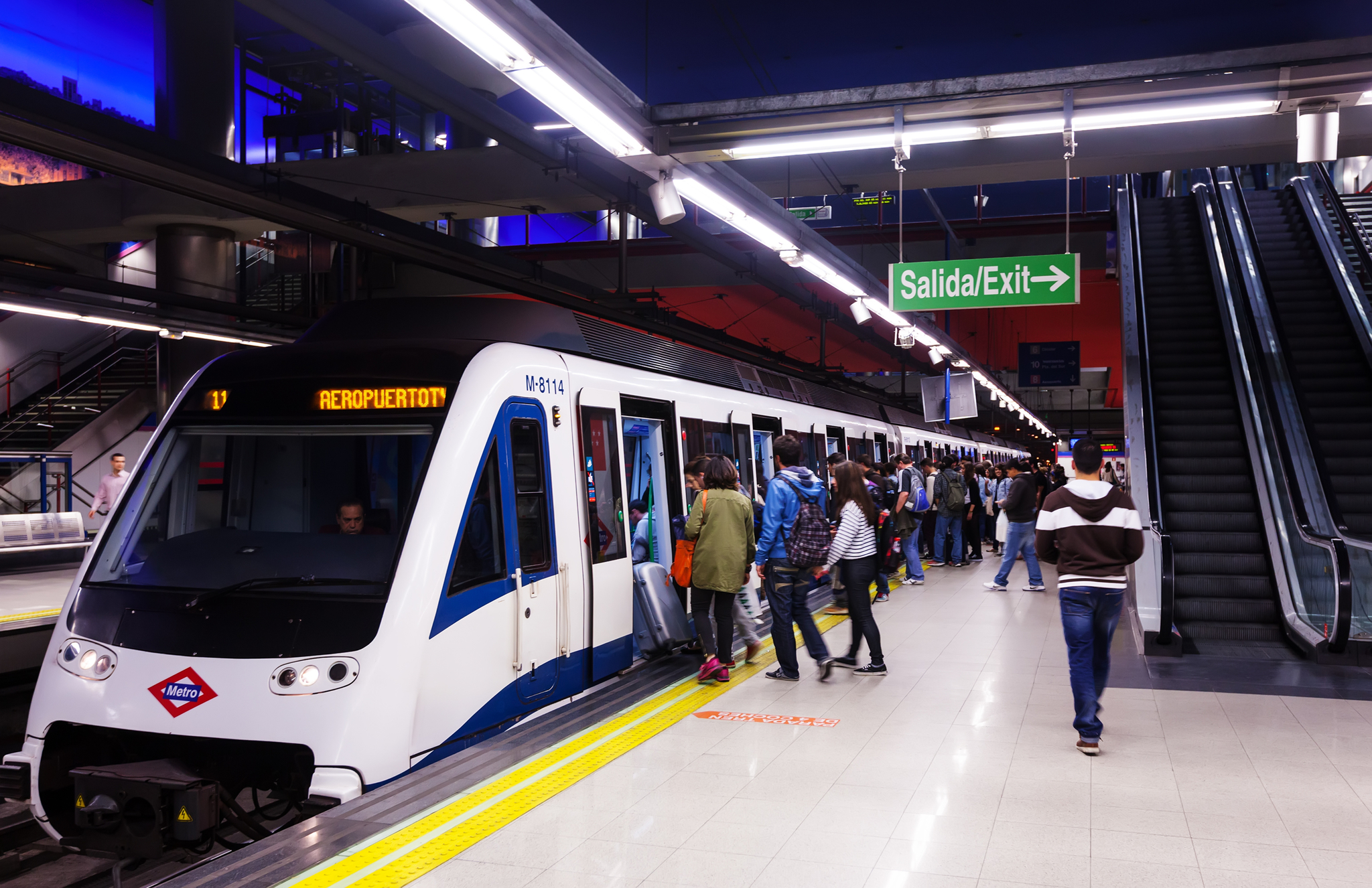 Madrid mantendrá «de momento» la bonificación al transporte público