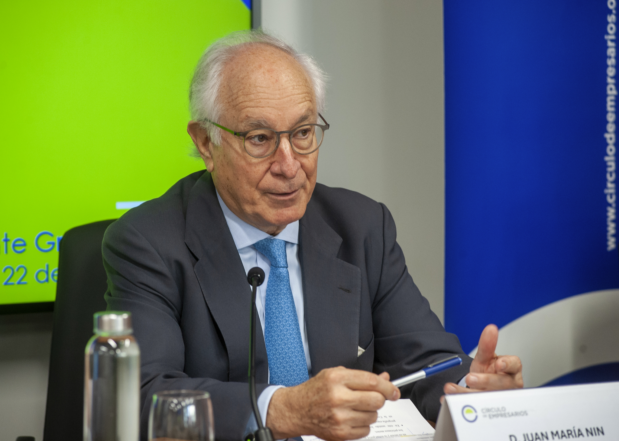 El Círculo propone crear la categoría de empresa mediana