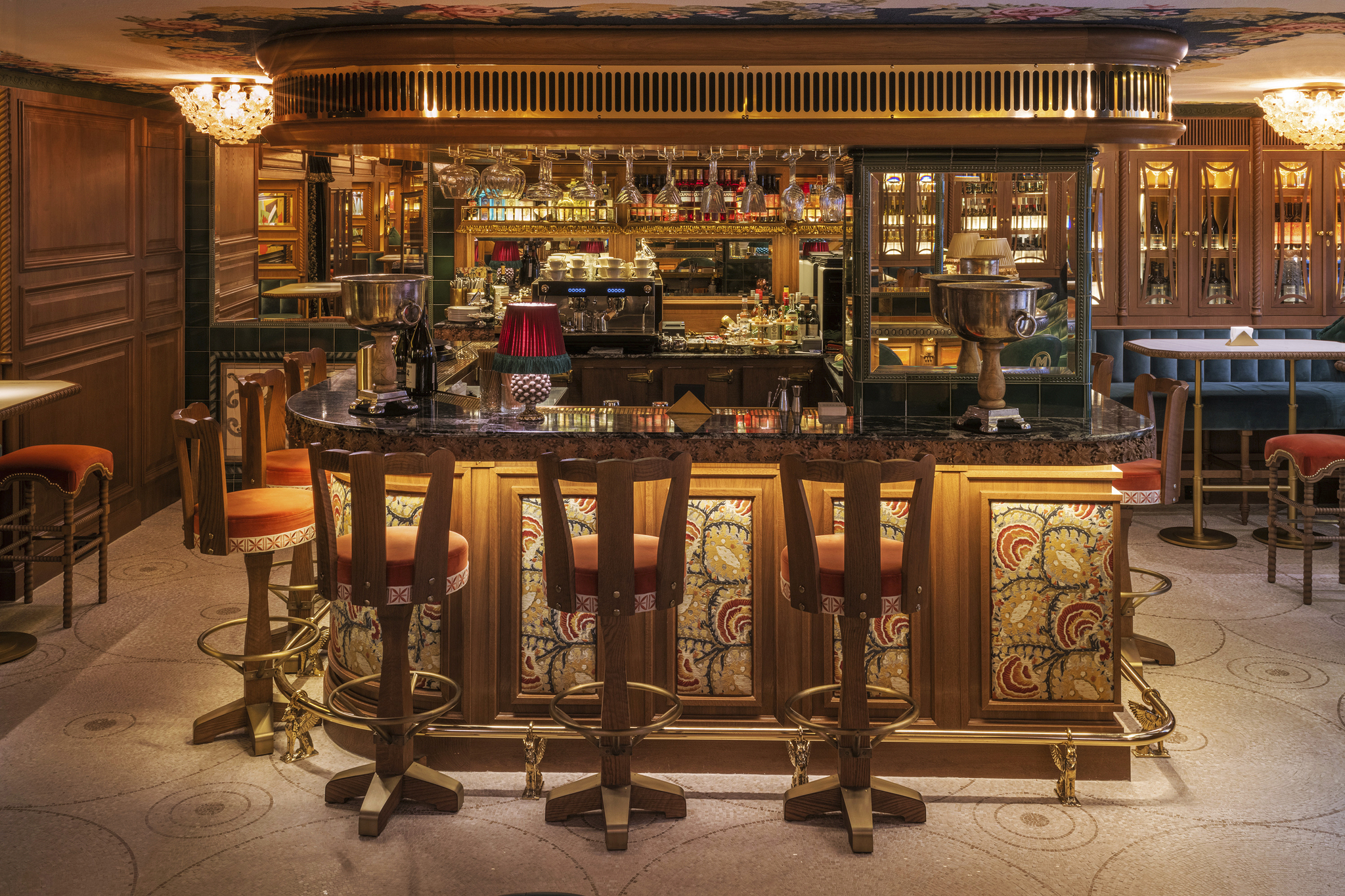 बार मेनेरो, माद्रिद.