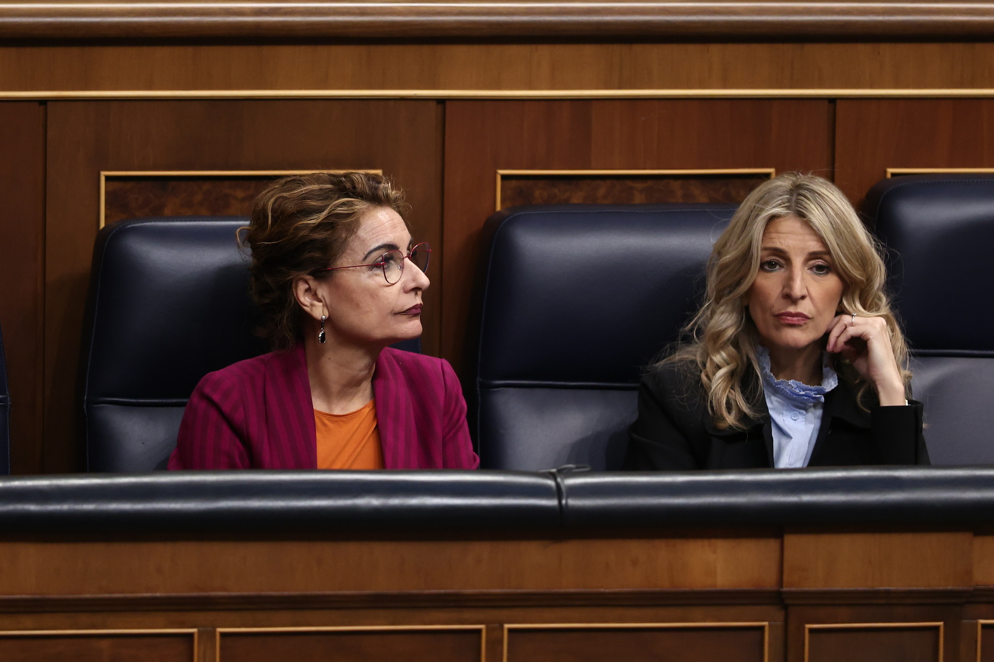 Montero ofrece a Díaz una compensación para los trabajadores que tributen por el SMI