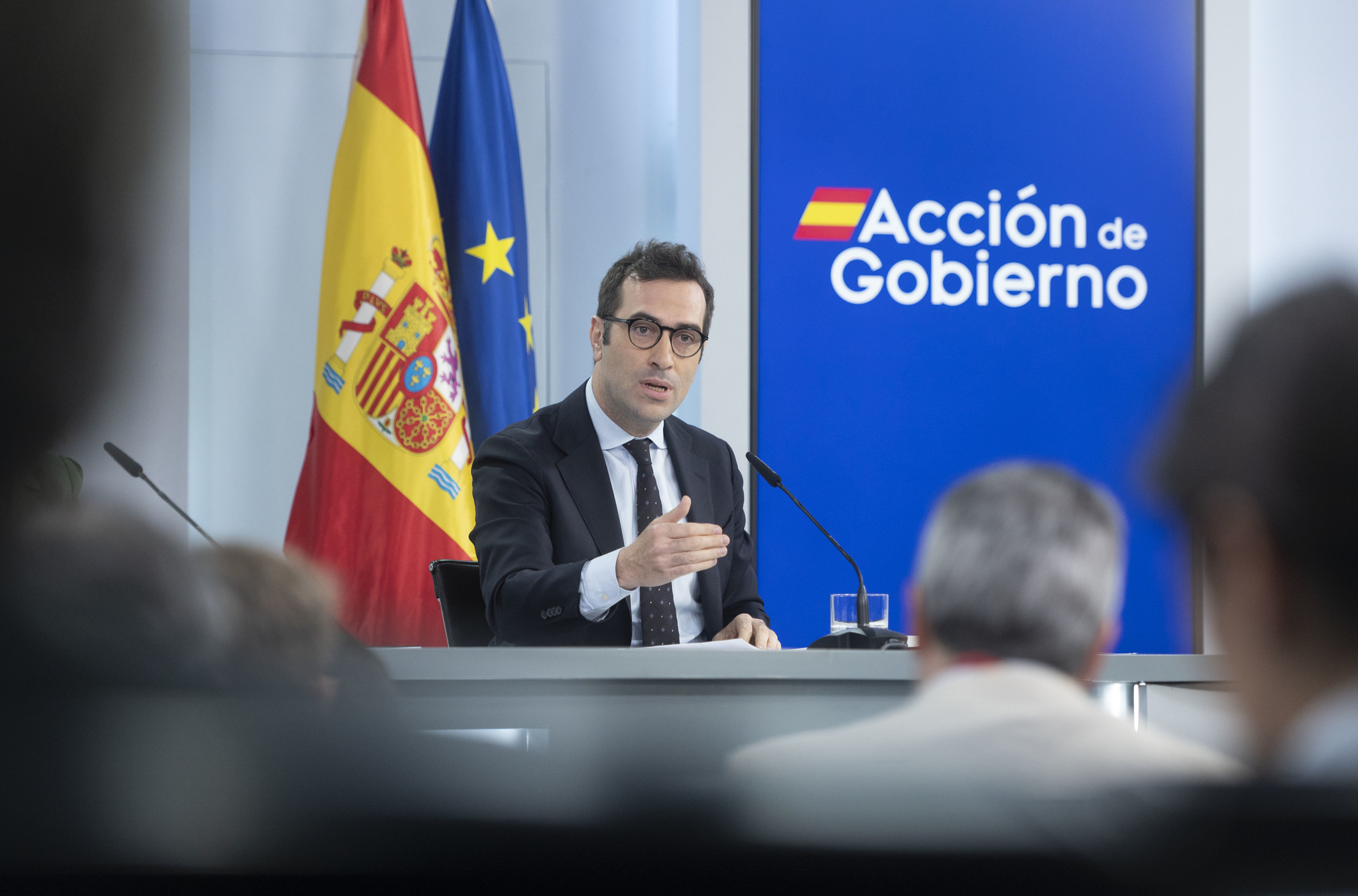 El Gobierno comunica a Bruselas que prevé neutralizar el impacto económico de los aranceles