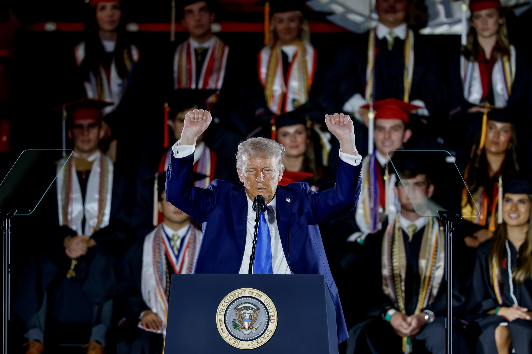 Trump propone aumentar un 13% el gasto en Defensa y recortar un 22,6% el no defensivo