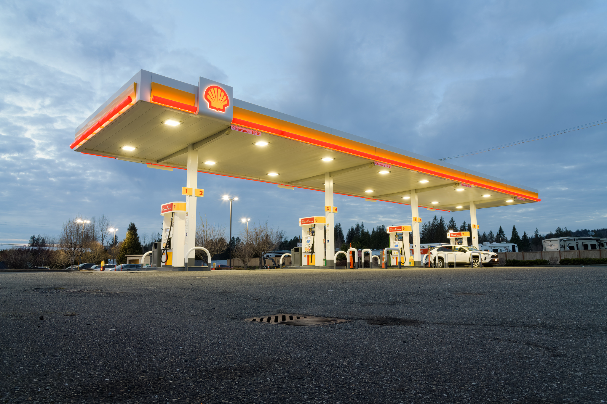 Los ingresos petroleros por la guerra de Irán ofrecen a Shell una oportunidad para adelantar a BP