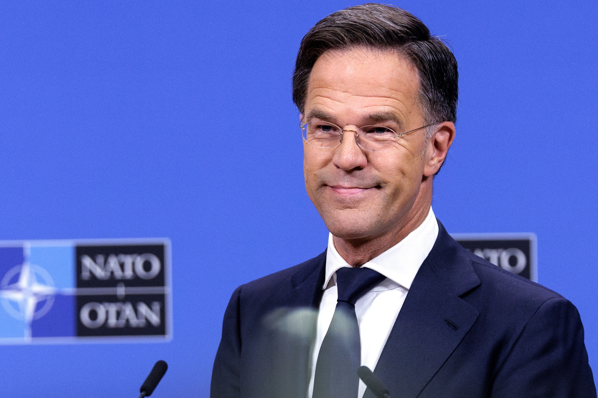 Rutte propone que los líderes de la OTAN pacten un gasto militar del 5% del PIB