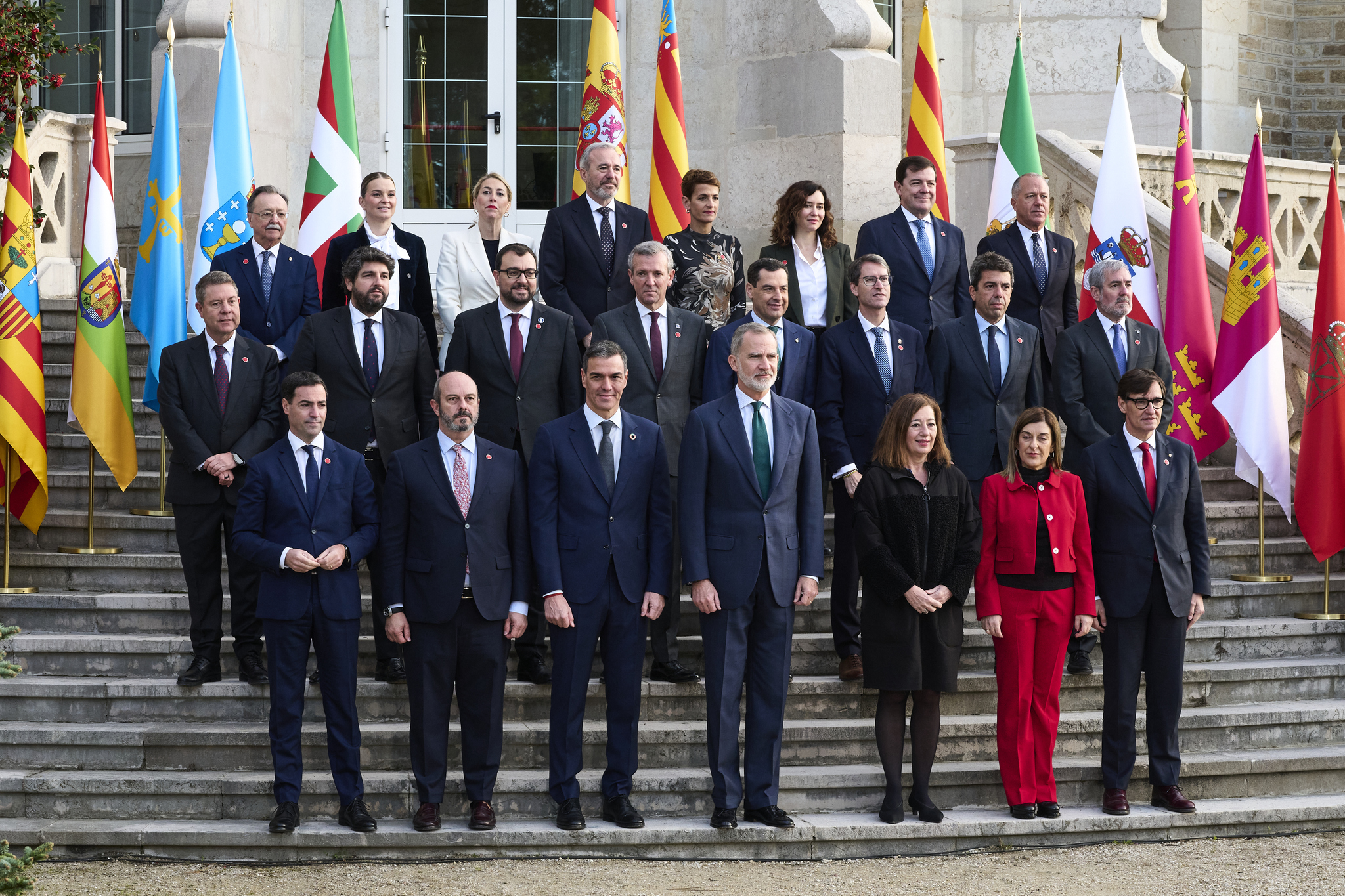 CCAA y municipios claman al Gobierno por 25.000 millones de financiación