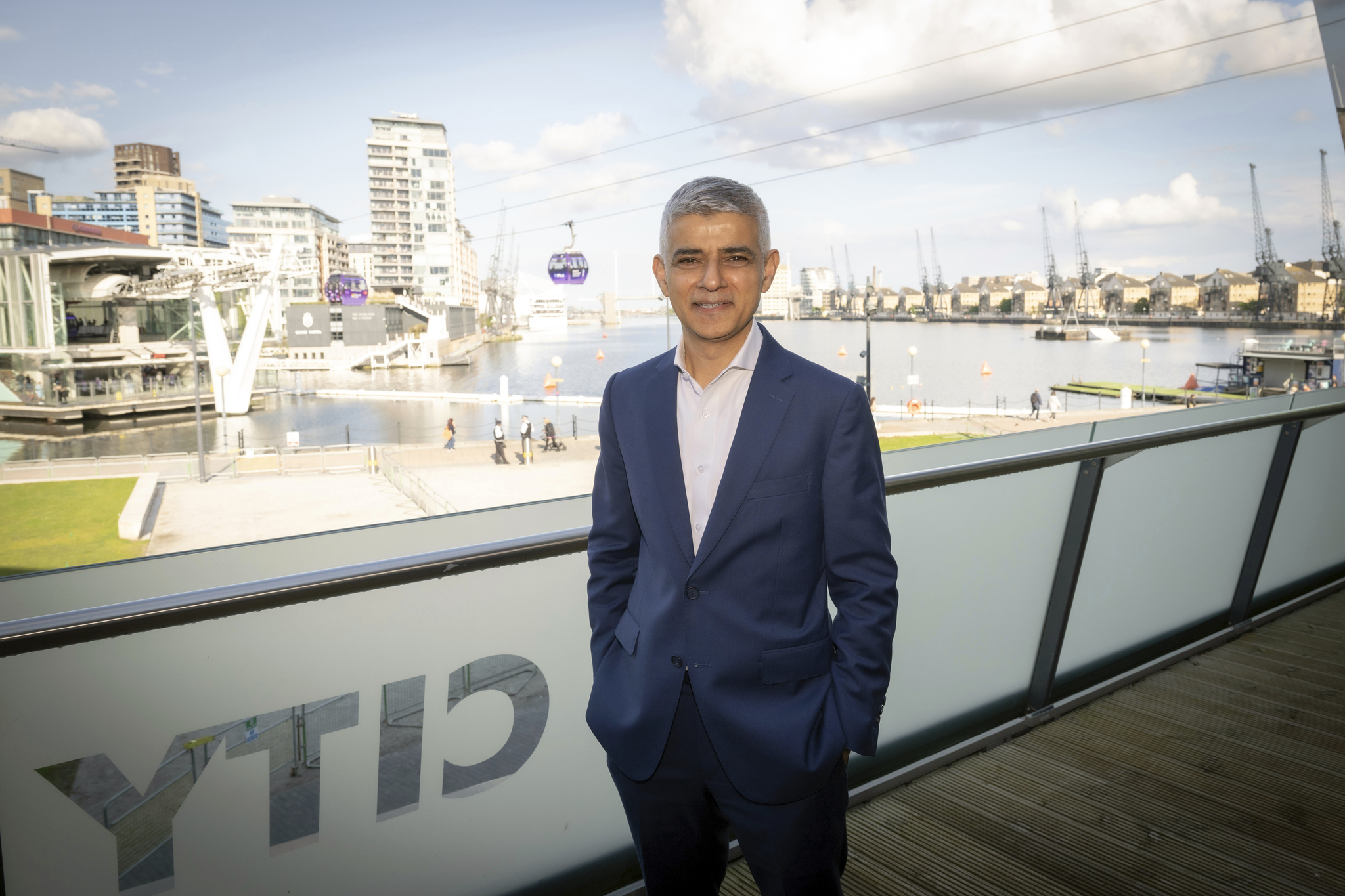 Sadiq Khan: «Telefónica, Santander y Ferrovial hacen un gran trabajo en Londres»