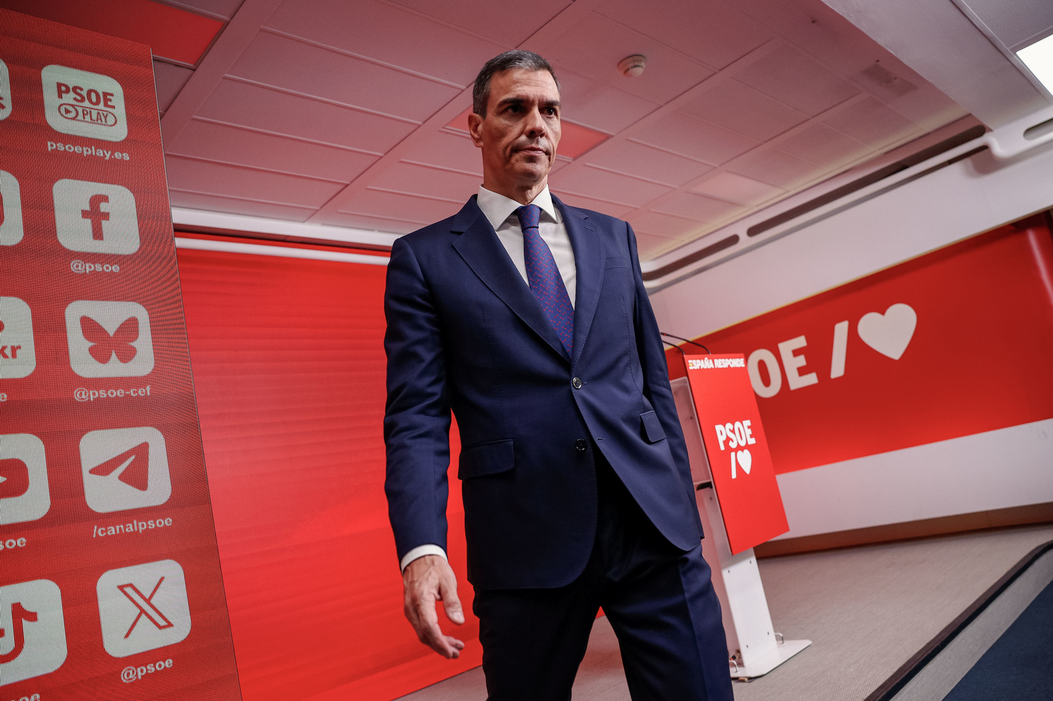 Cunde el desánimo en el PSOE ante un Sánchez enrocado en una legislatura ‘zombi’
