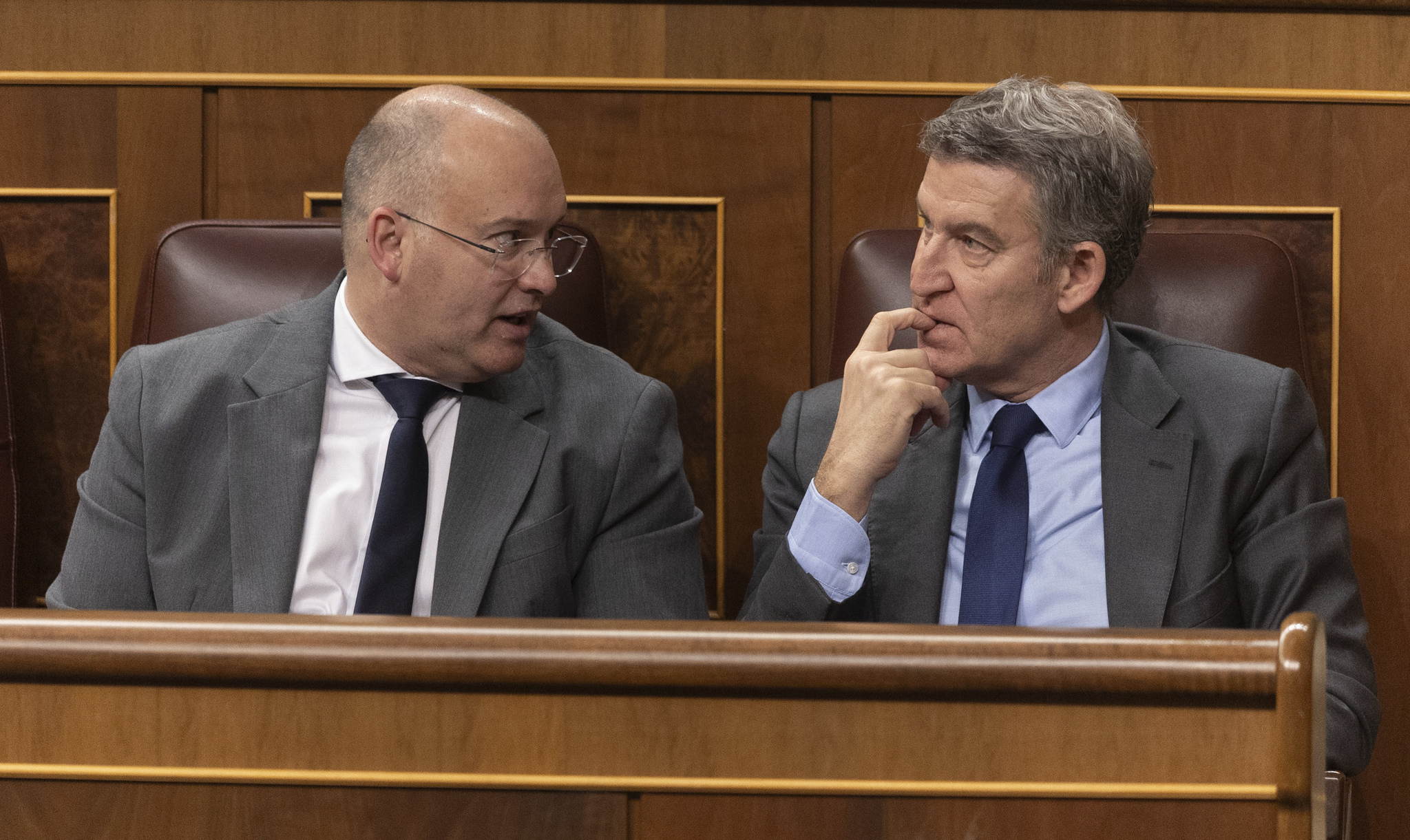 Feijóo explora una moción de censura y los socios de Sánchez le dan plantón