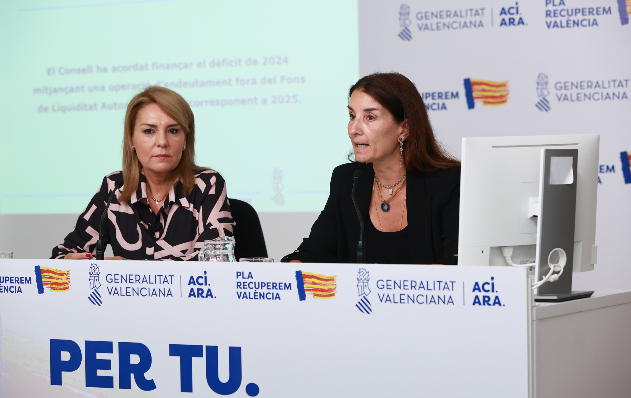La Generalitat negocia con los bancos para endeudarse por 1.816 millones