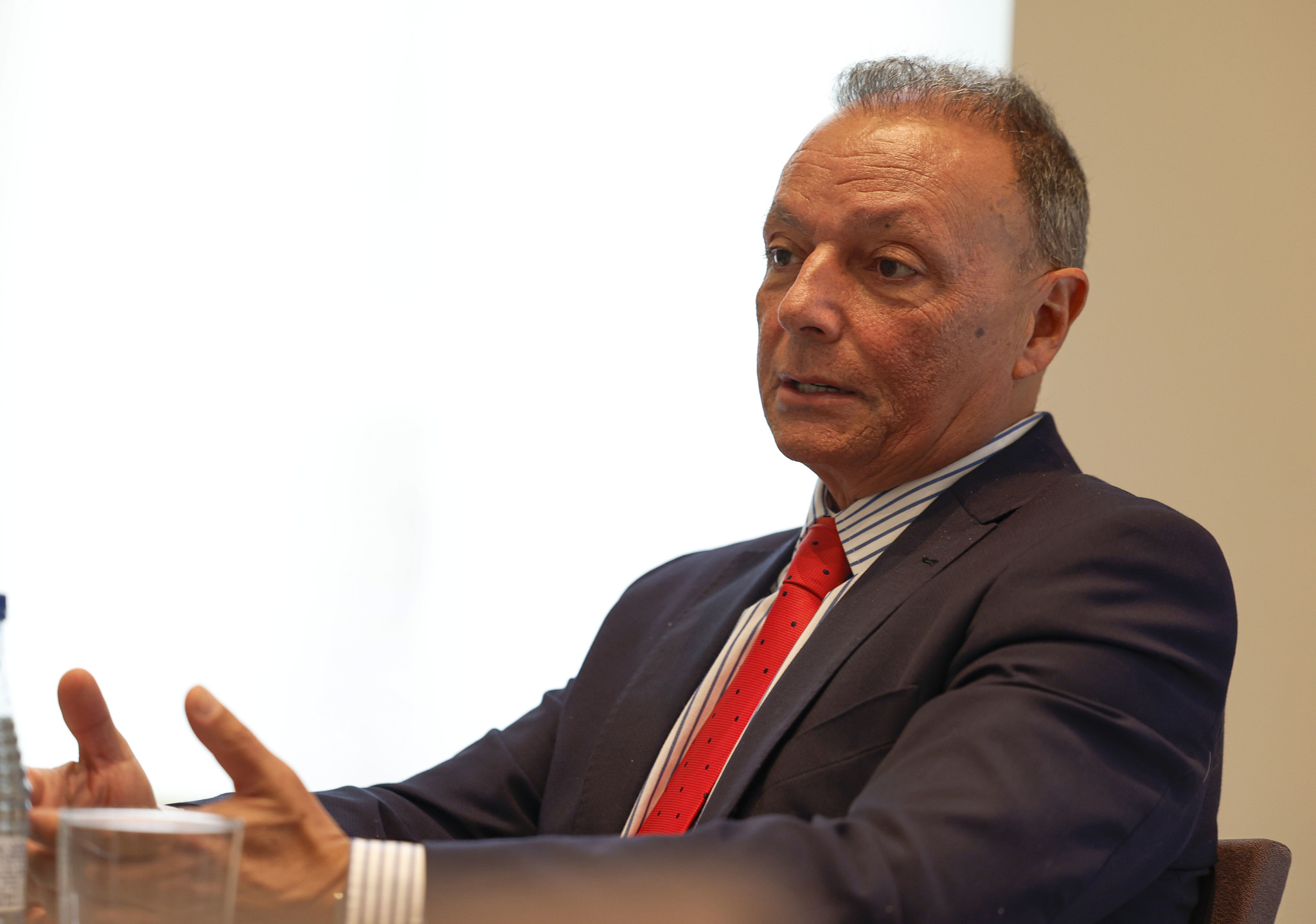Los empresarios valencianos aceptan la quita de deuda «pero no en estos términos»