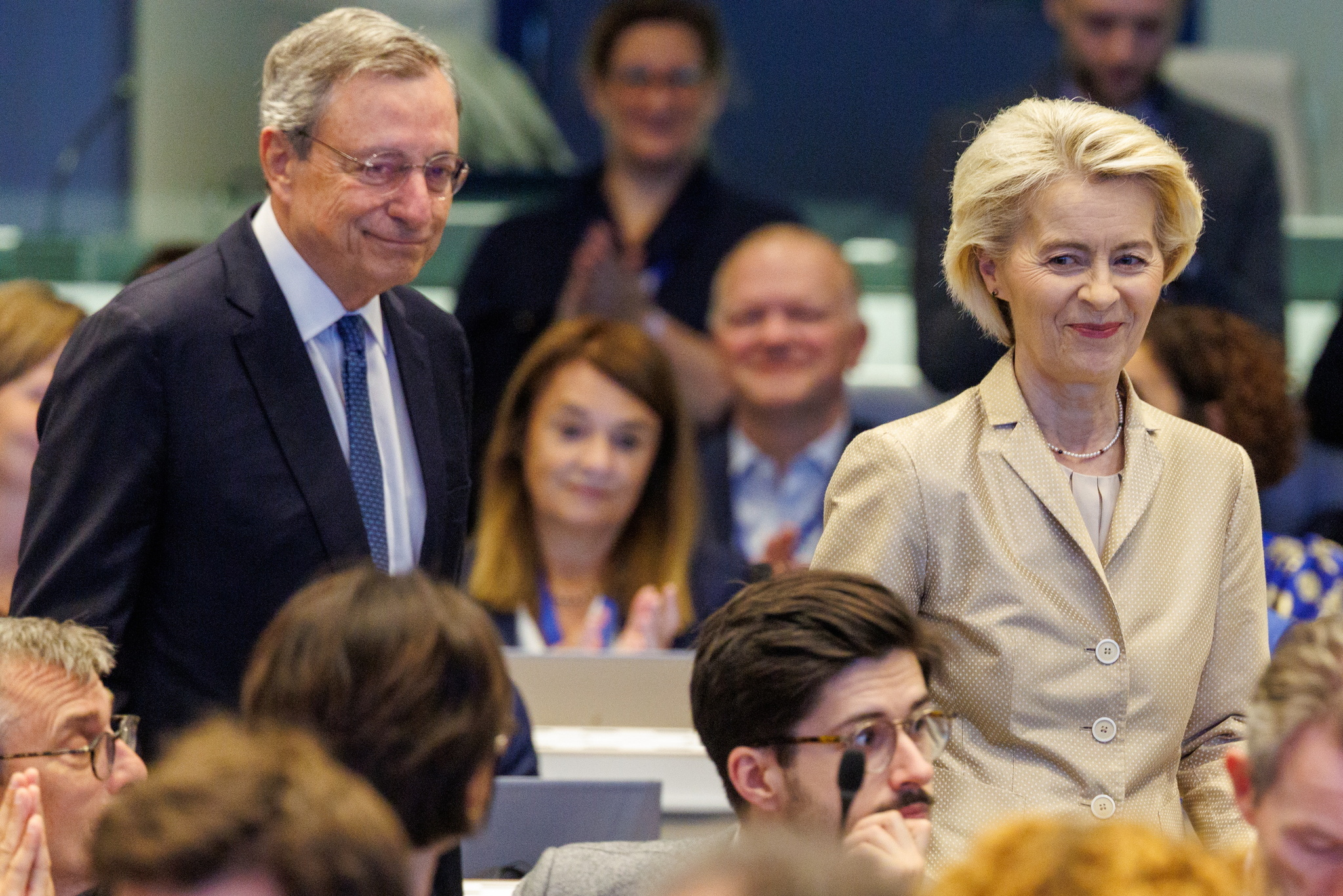 Draghi abronca a la Unión Europea por su incapacidad de avanzar en reformas críticas