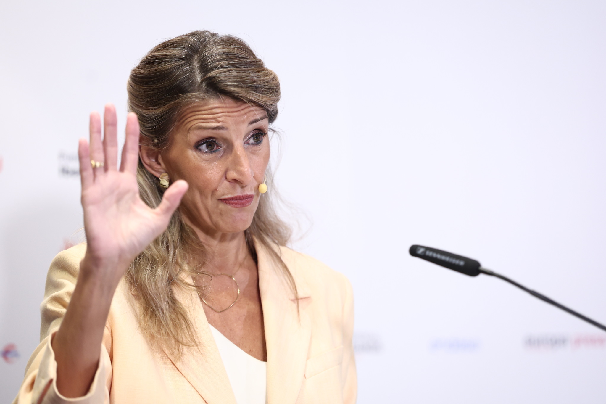 Díaz eleva su ofensiva contra las empresas