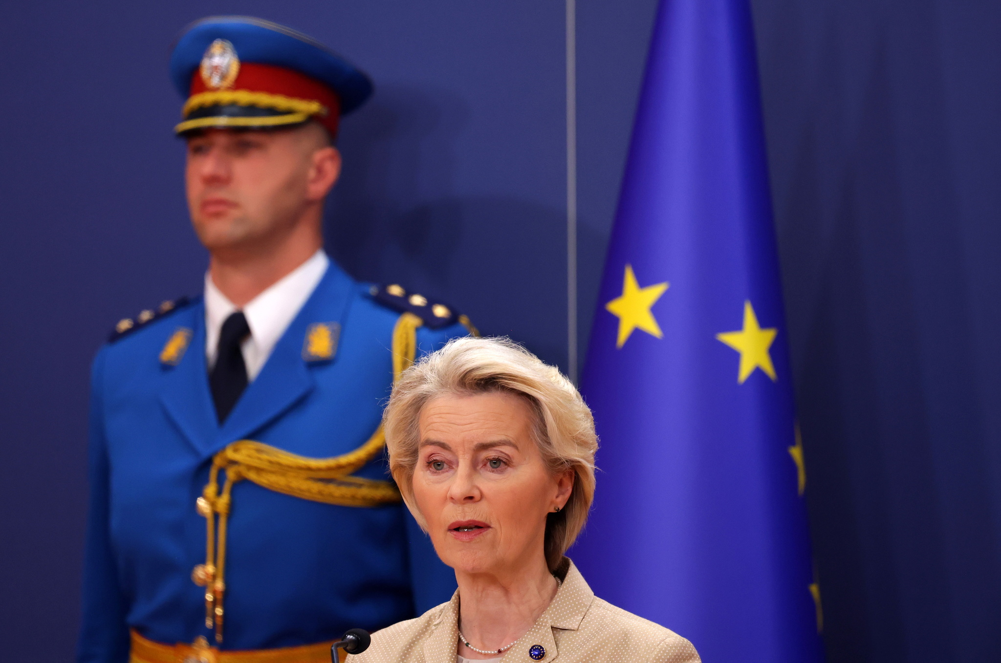 La UE responderá «apropiadamente» si hay represalia a un país tras amenazar Trump a España