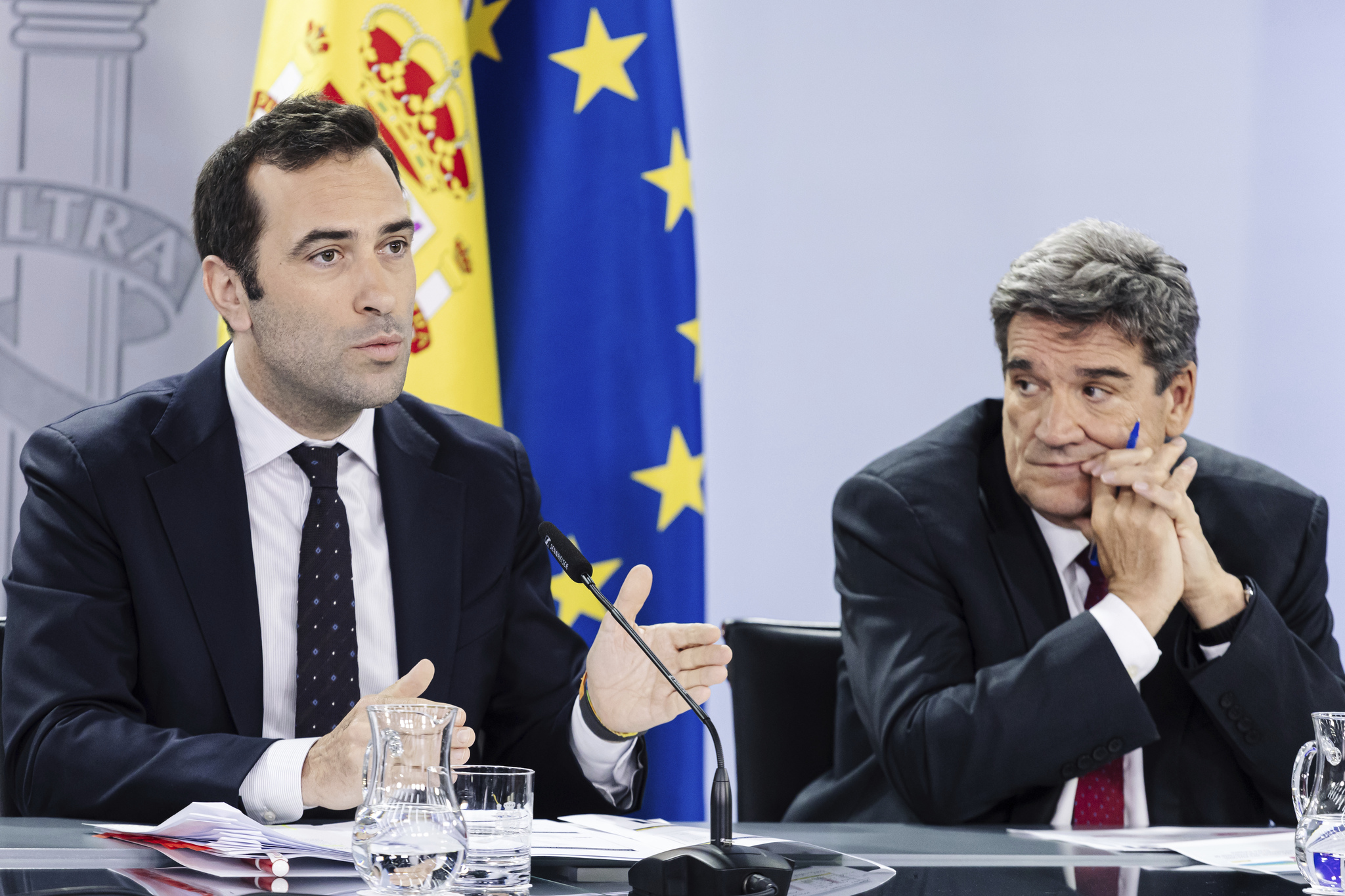 Economía cederá a contrarreloj  el control de opas al Banco de España