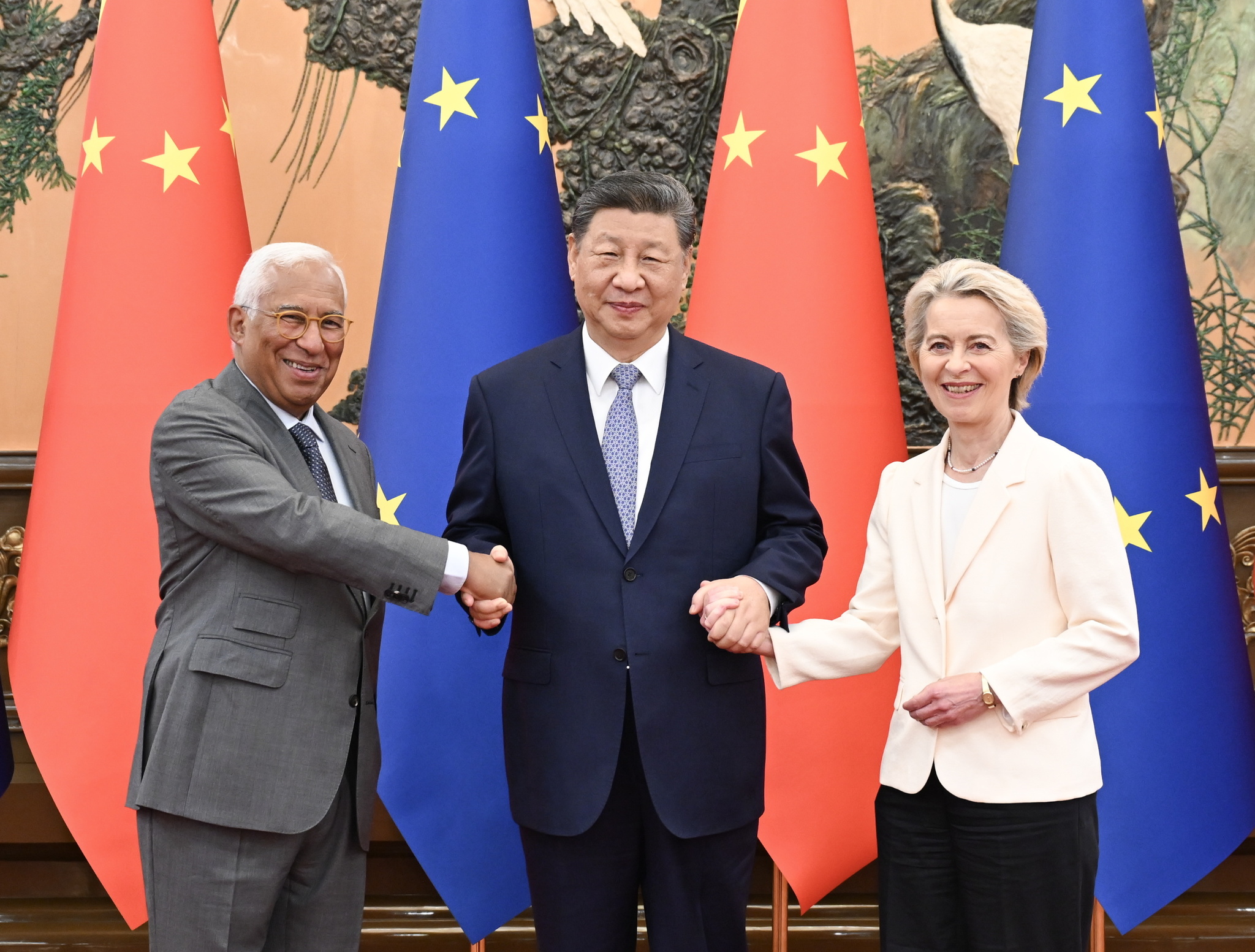 La UE logra relajar las trabas al comercio de tierras raras con China tras una negociación maratoniana