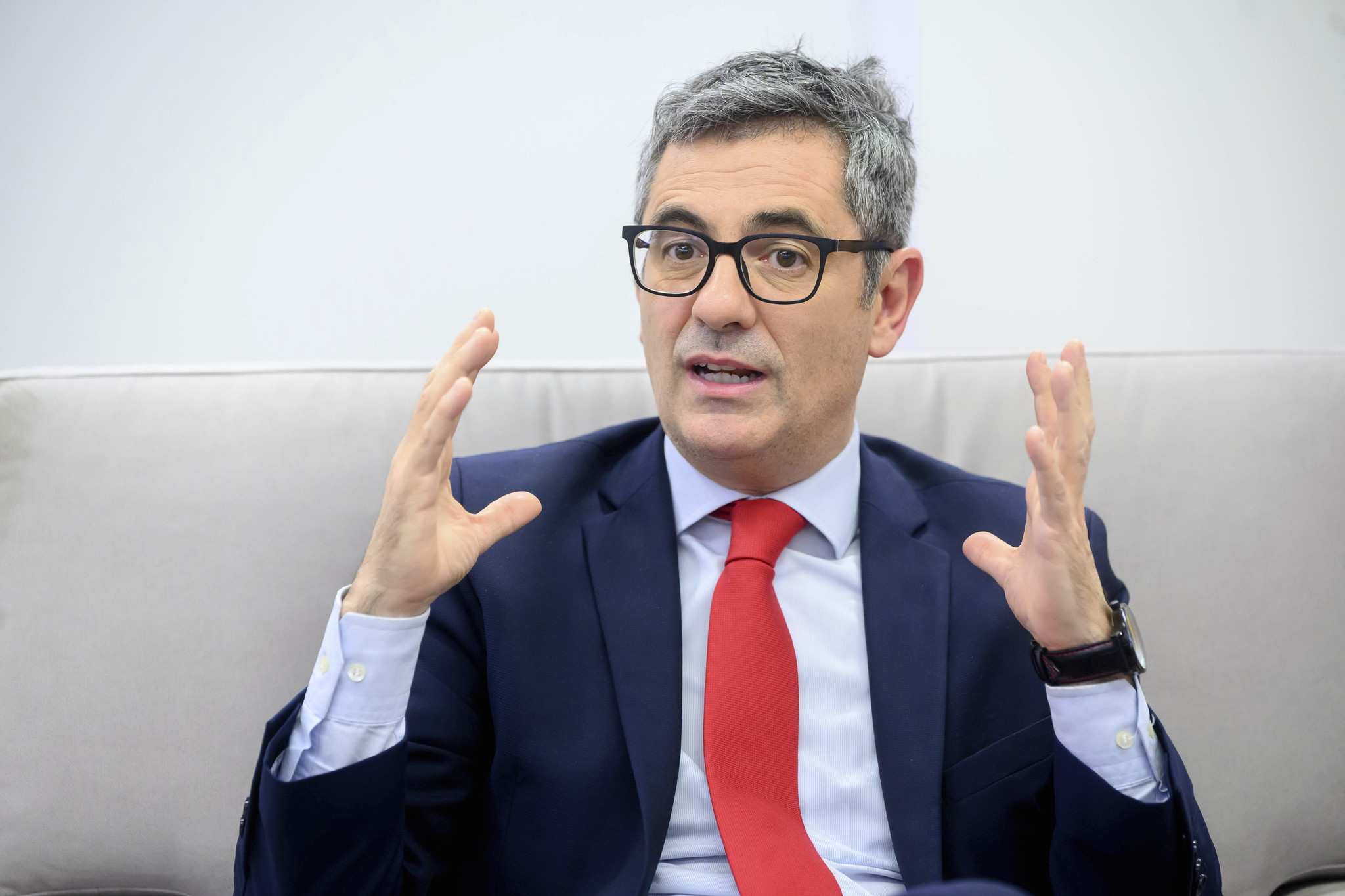 Moncloa anuncia que nombrará un nuevo fiscal general «en los próximos días» y critica el fallo