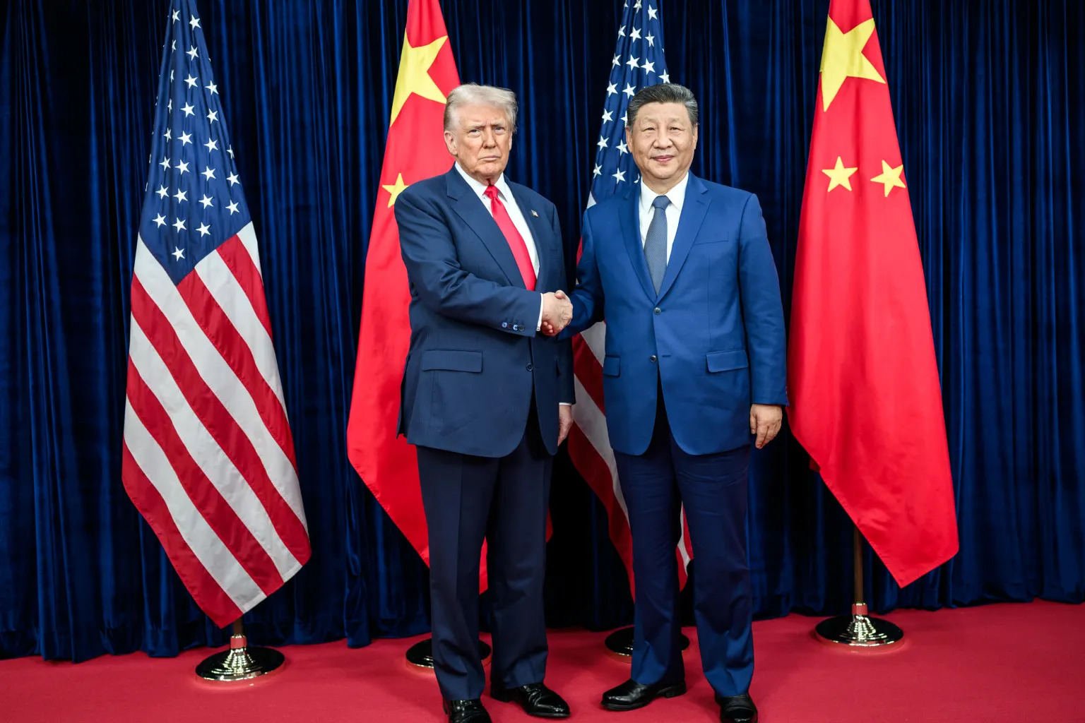 Trump califica de «excelente» su última conversación con Xi Jinping
