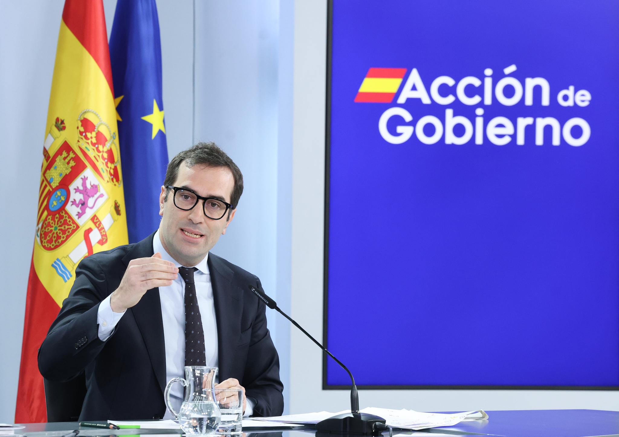 Concesionarios y grandes almacenes de muebles ya solo podrán financiar al 0%