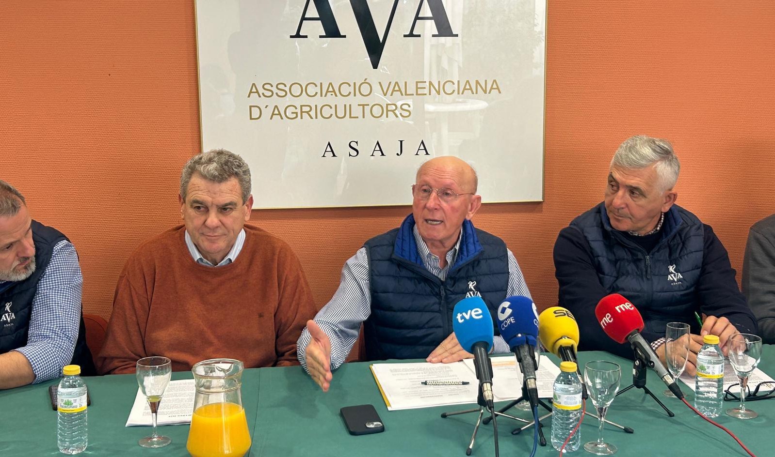 Cristóbal Aguado (AVA): «El arroz de la Albufera podría dejar de cultivarse. Así de claro»