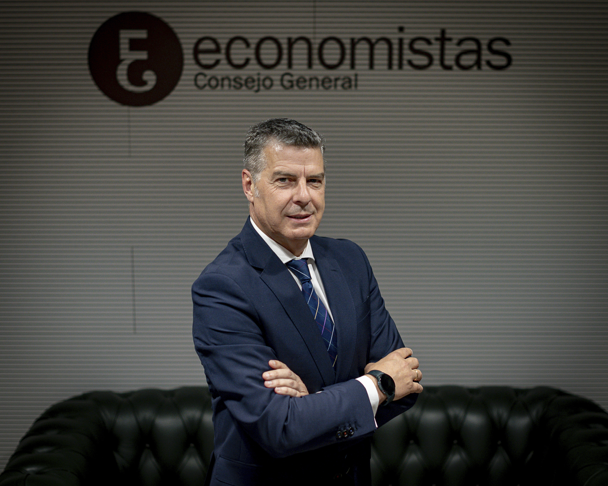 Los economistas advierten que el crecimiento de la economía no llega a las empresas y los hogares