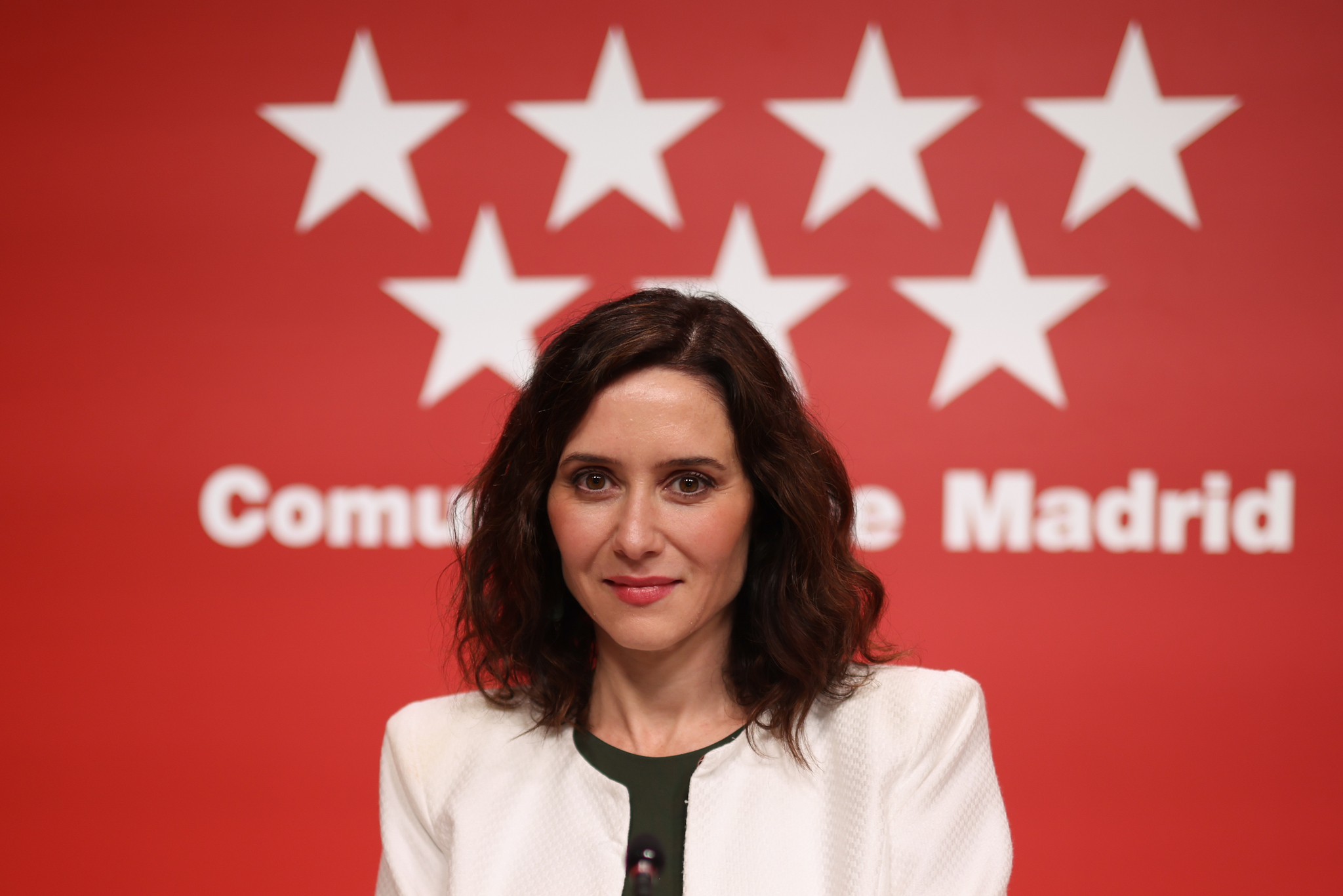 Madrid reivindica su éxito bajando impuestos