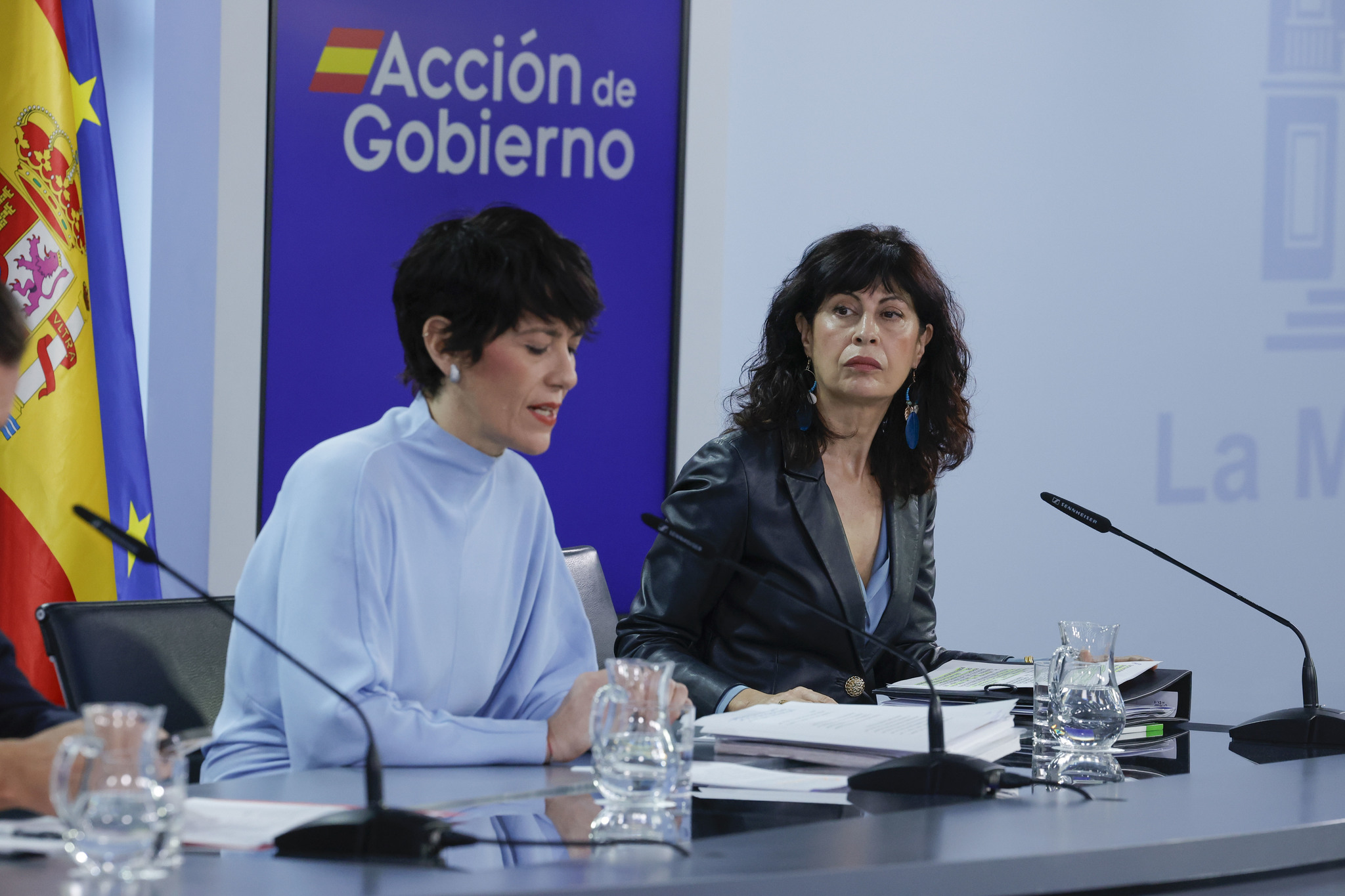 Una regularización más que cuestionable