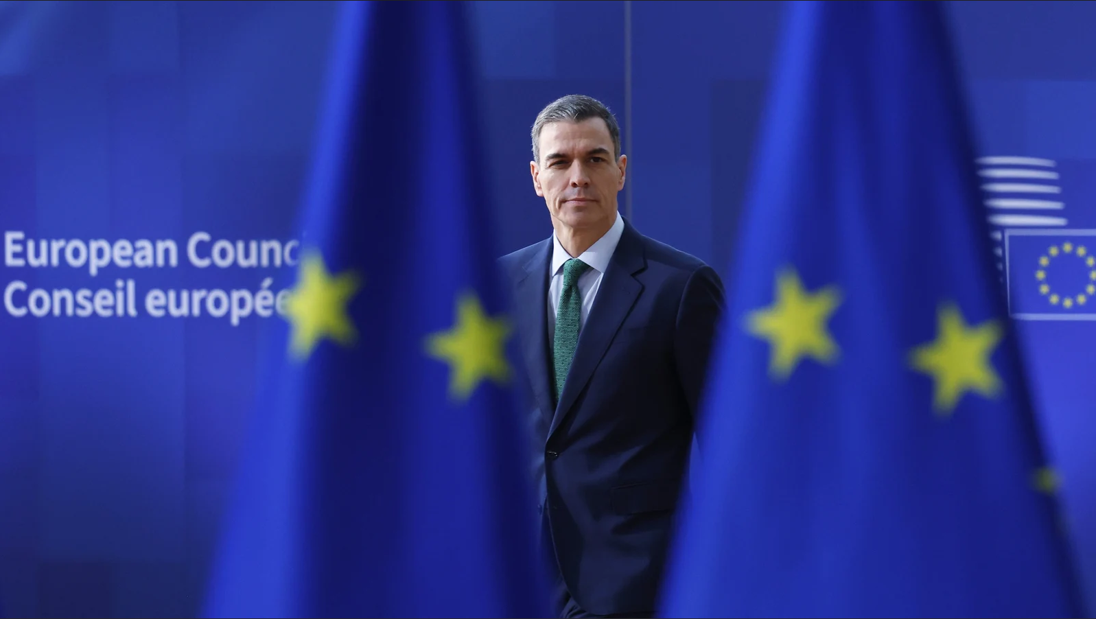 Sánchez, a contracorriente de los socios europeos con la inmigración