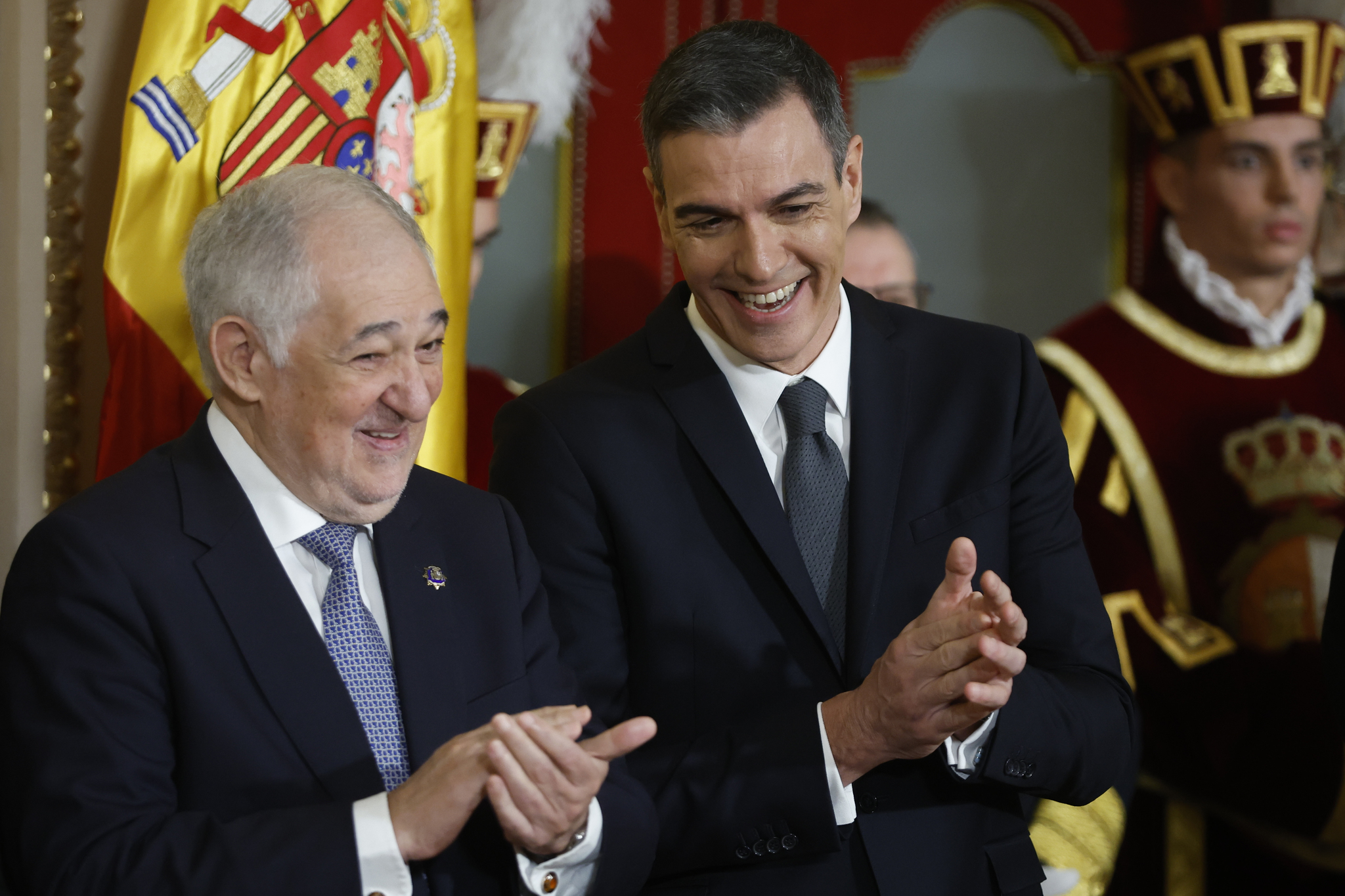 La deriva antiempresa de Sánchez divide al TC