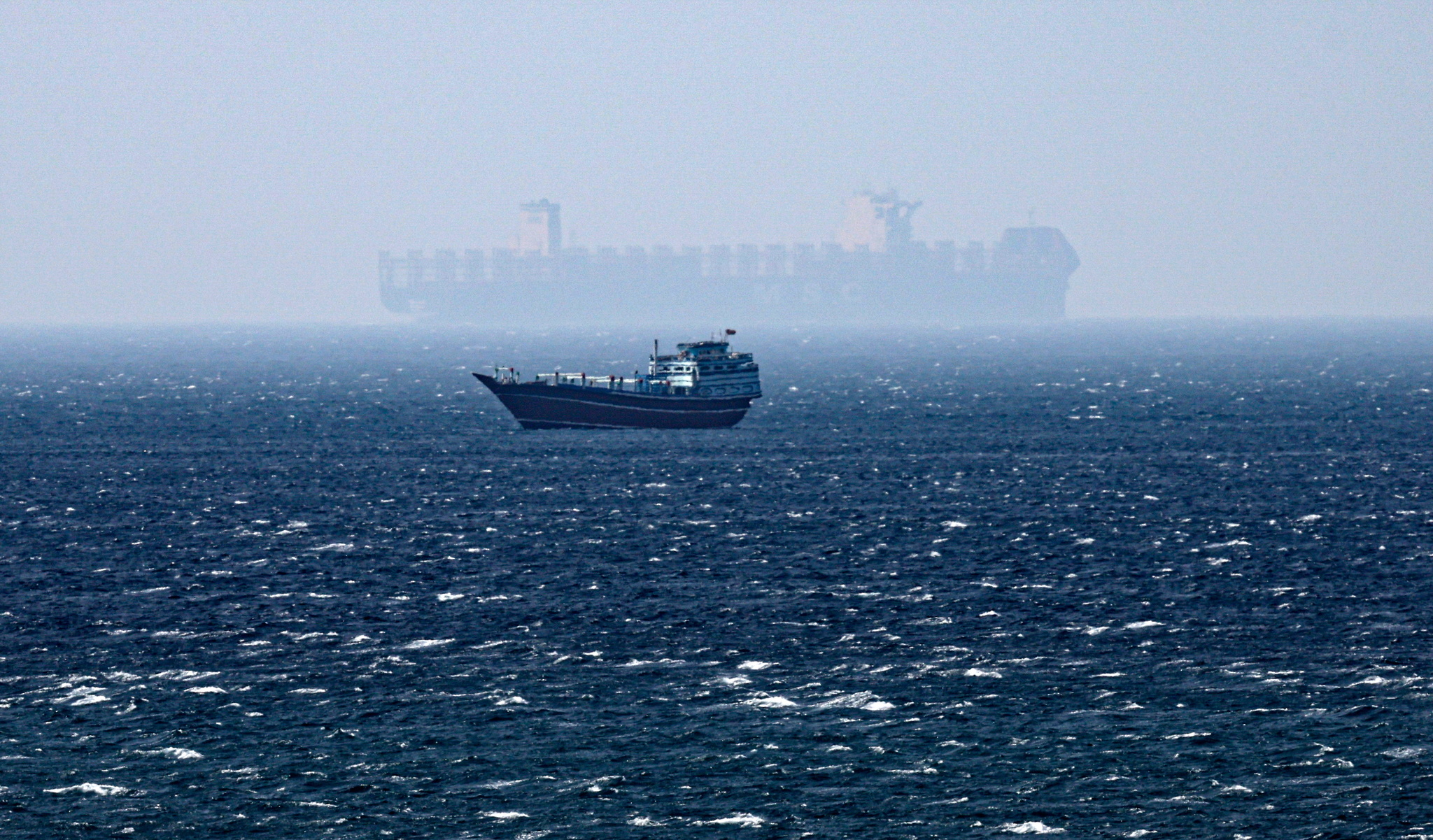 La AIE propone la mayor liberación de reservas de petróleo de su historia para abaratar el crudo