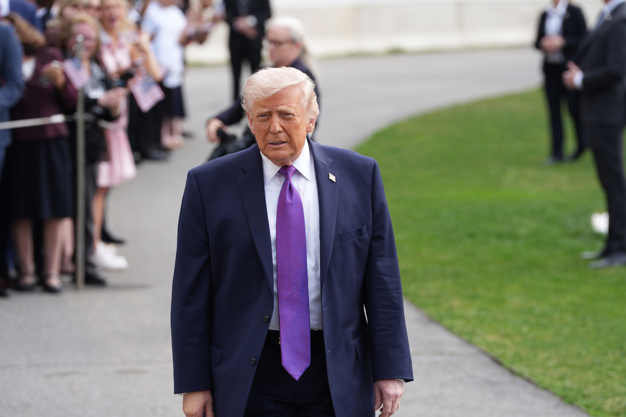 La economía de EEUU creció un 2,1% en 2025, siete décimas menos que el año anterior