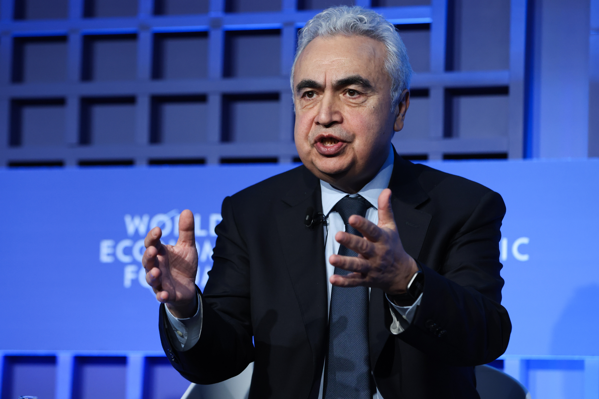 La AIE advierte de la mayor amenaza a la energía de la historia